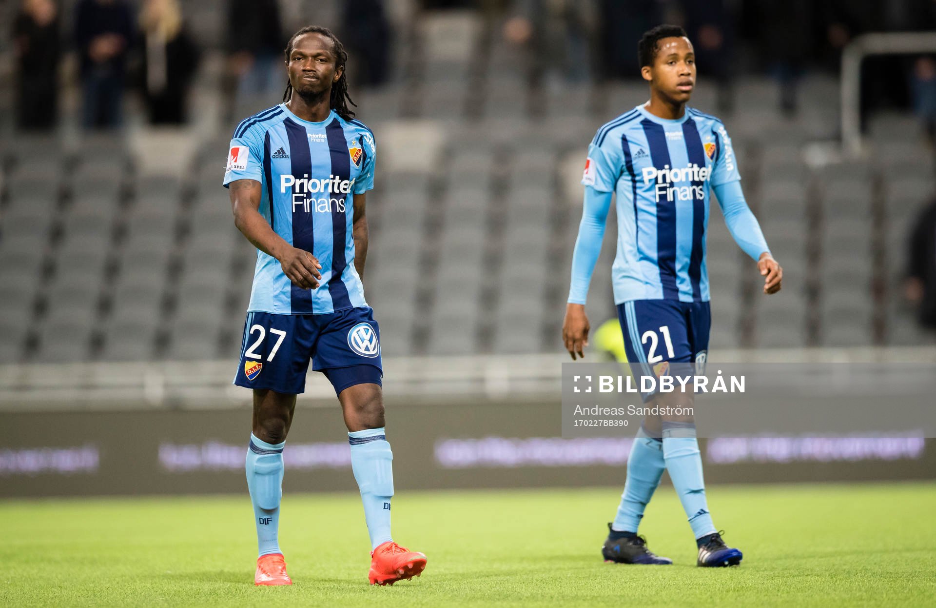 Djurgårdens Kebba Ceesay (v) och Mihlali Mabhuti Mayambela