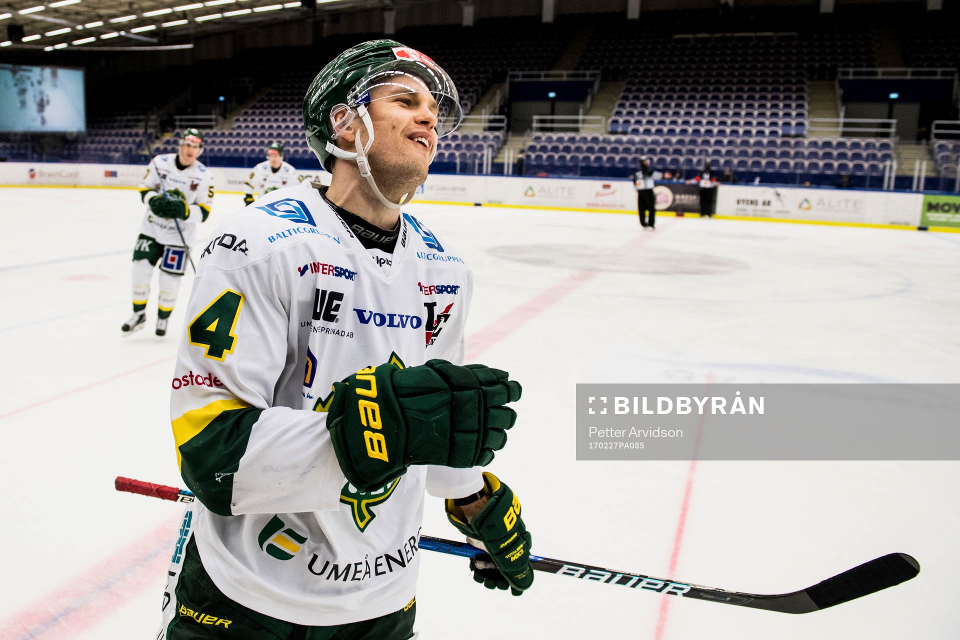 Björklövens Cody Murphy jublar