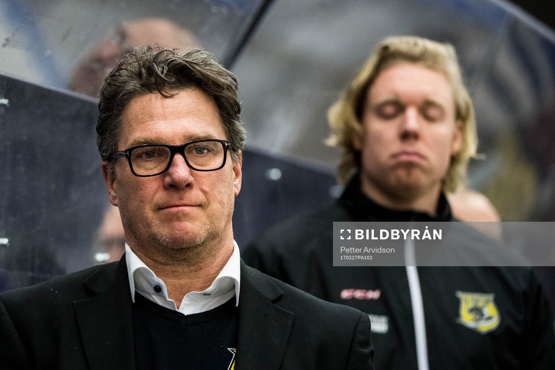 Panterns tränare Håkan Åhlund och i bakgrunden