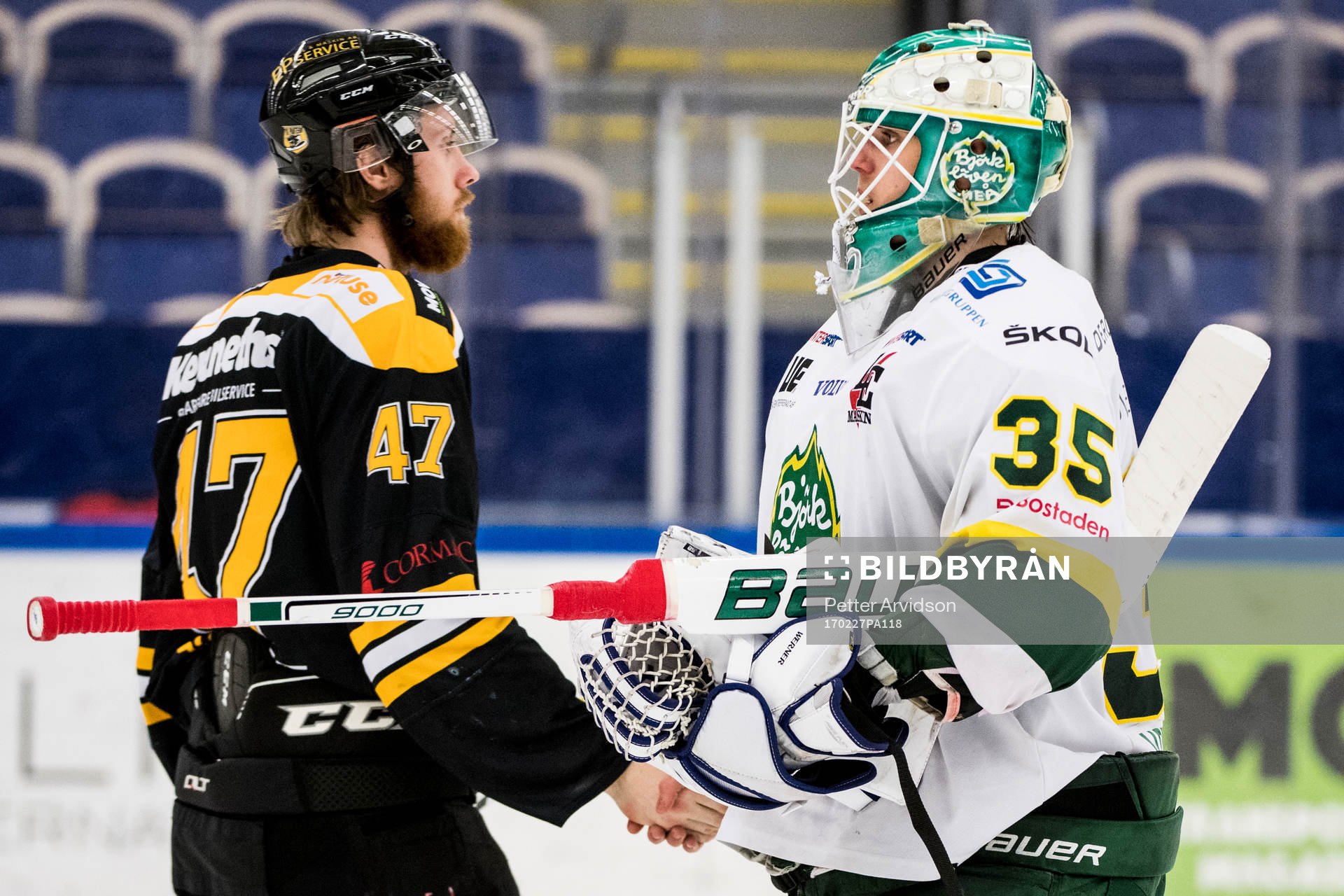 Panterns Andreas Söderberg och Björklövens målvakt Adam