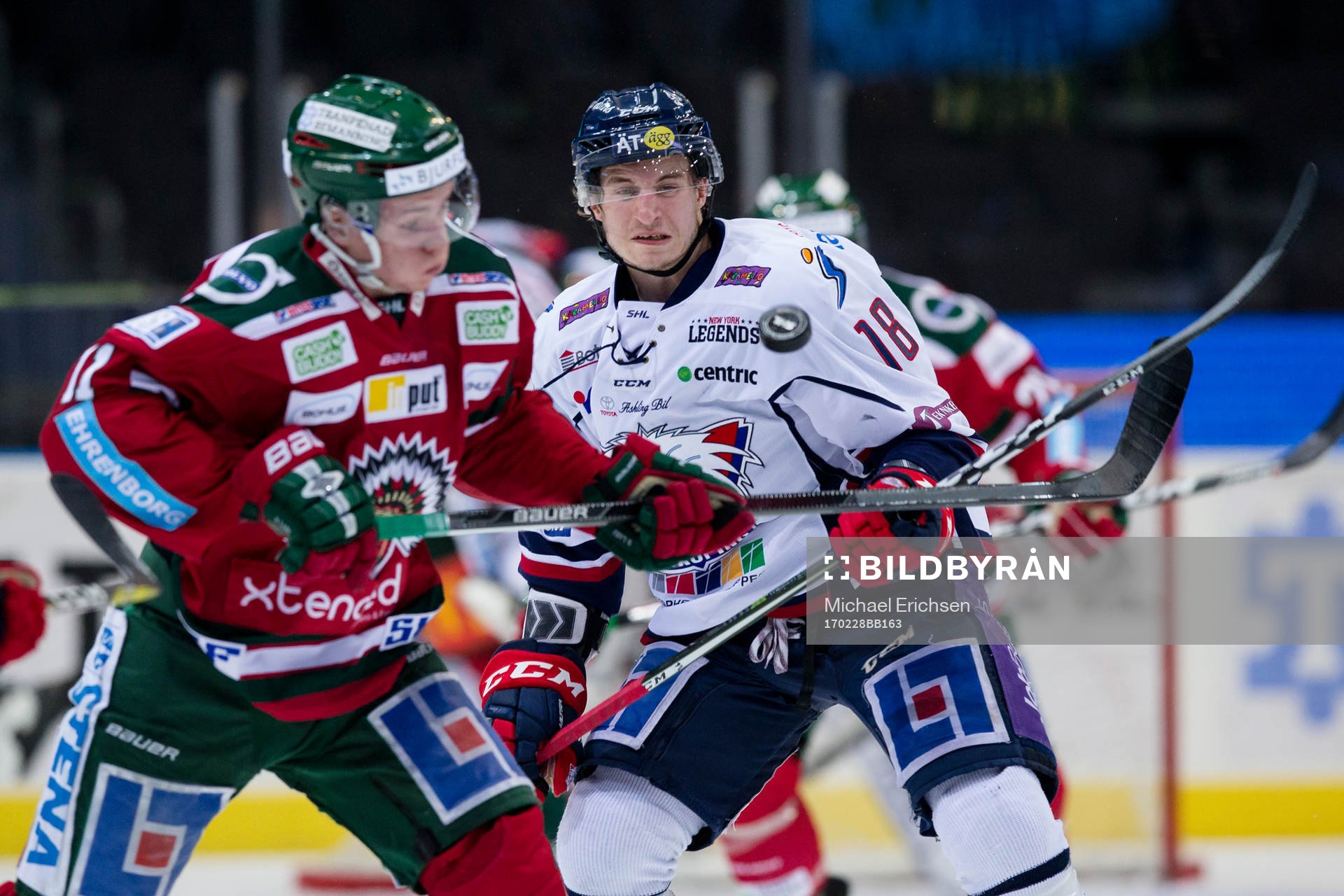 Frölundas Victor Olofsson och Linköpings Jacob Lilja i