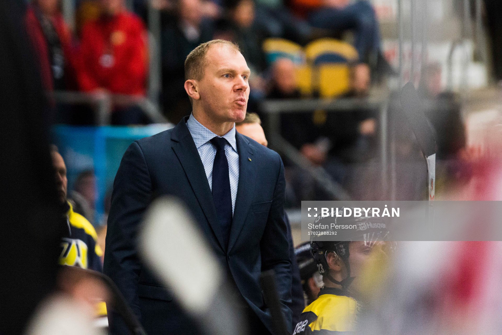 s tränare Johan Lindbom
