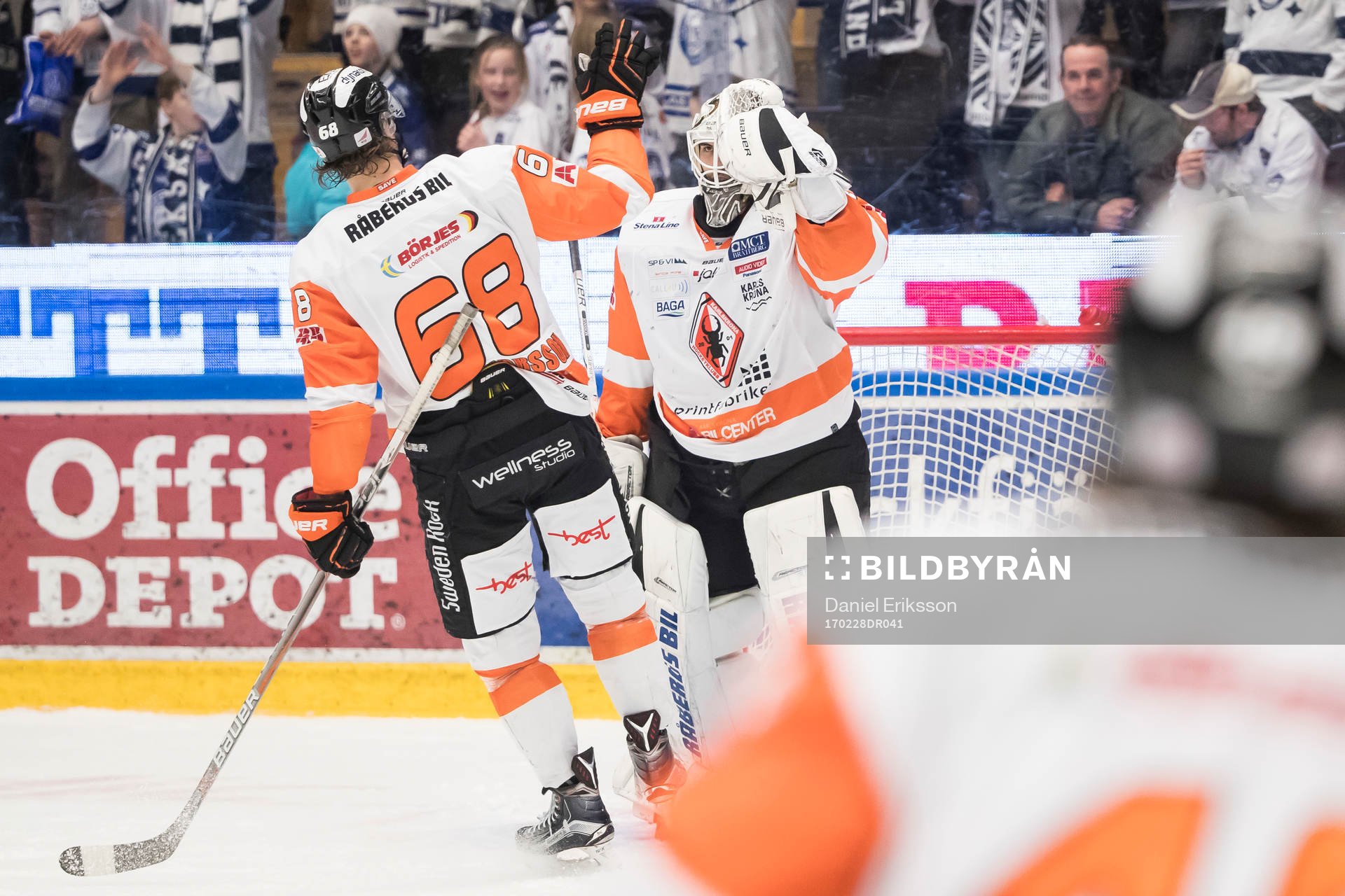 Karlskronas Daniel Gunnarsson jublar