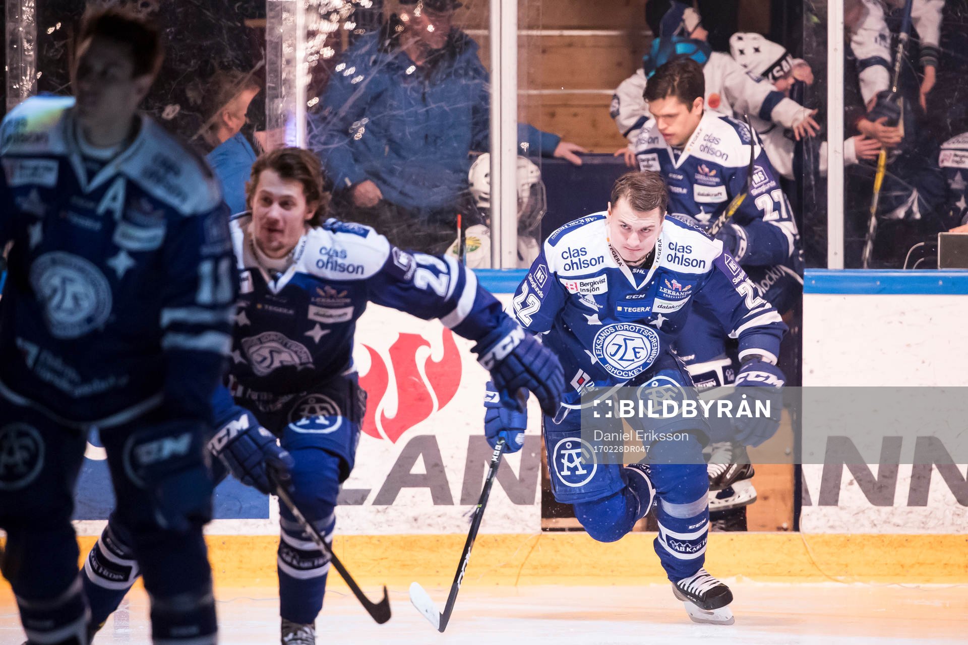 Leksands Martin Grönberg  gör entre i ishockeymatchen i