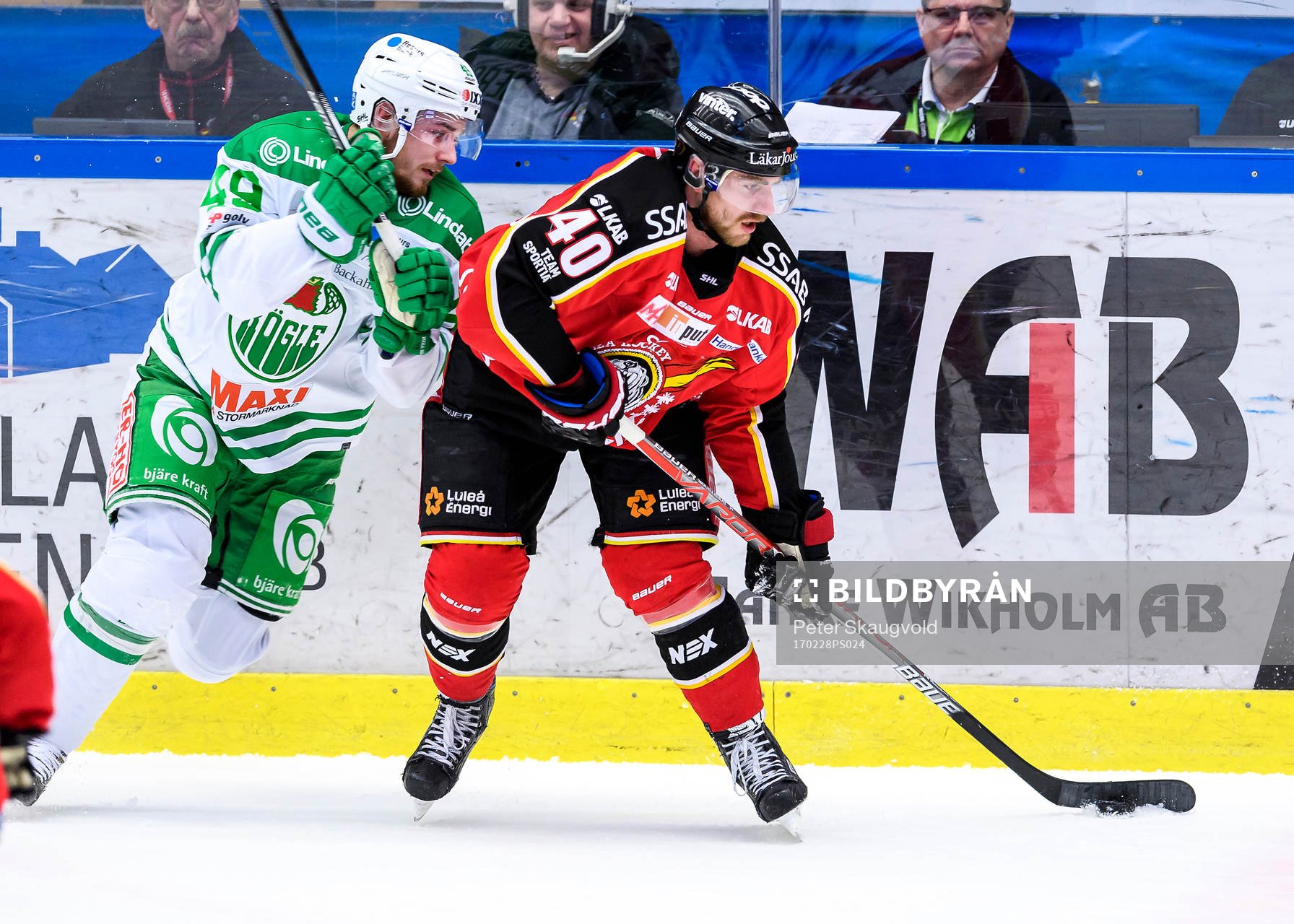 Rögles Sebastian Collberg och Luleås Kael Mouillierat