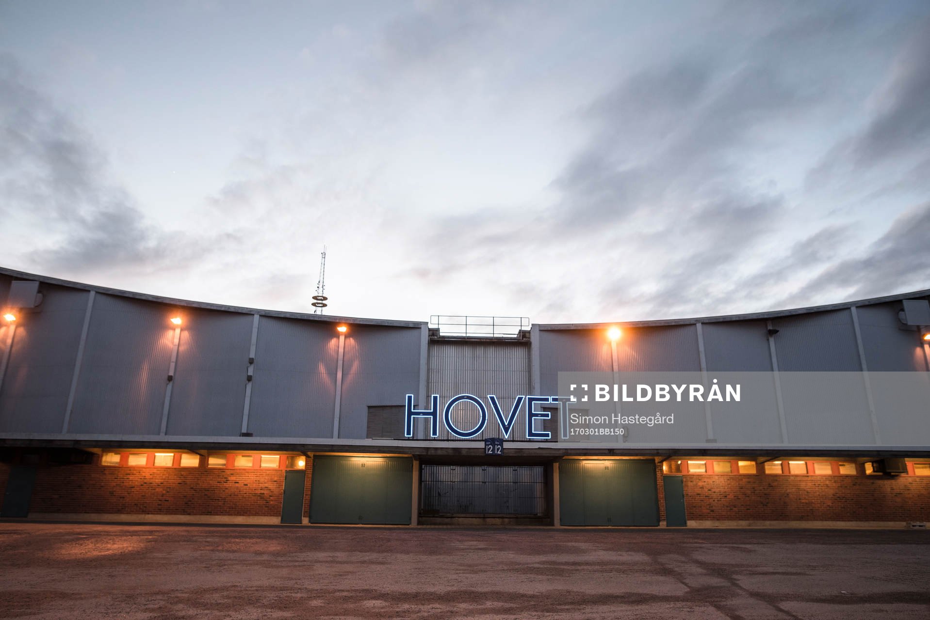 Entrén till Hovet före ishockeymatchen i SHL mellan