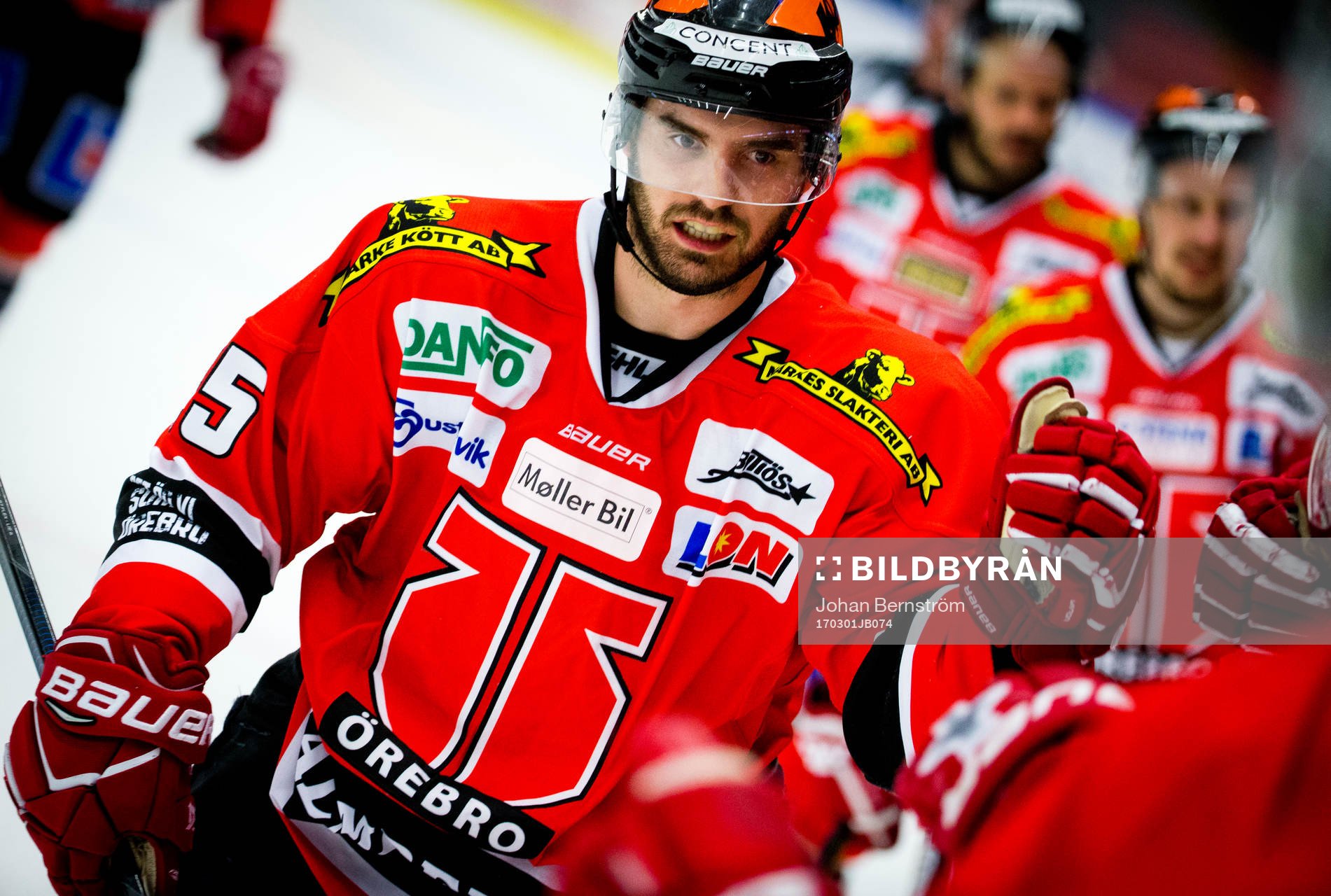 Örebros Martin Johansson gör 2-1 och jublar