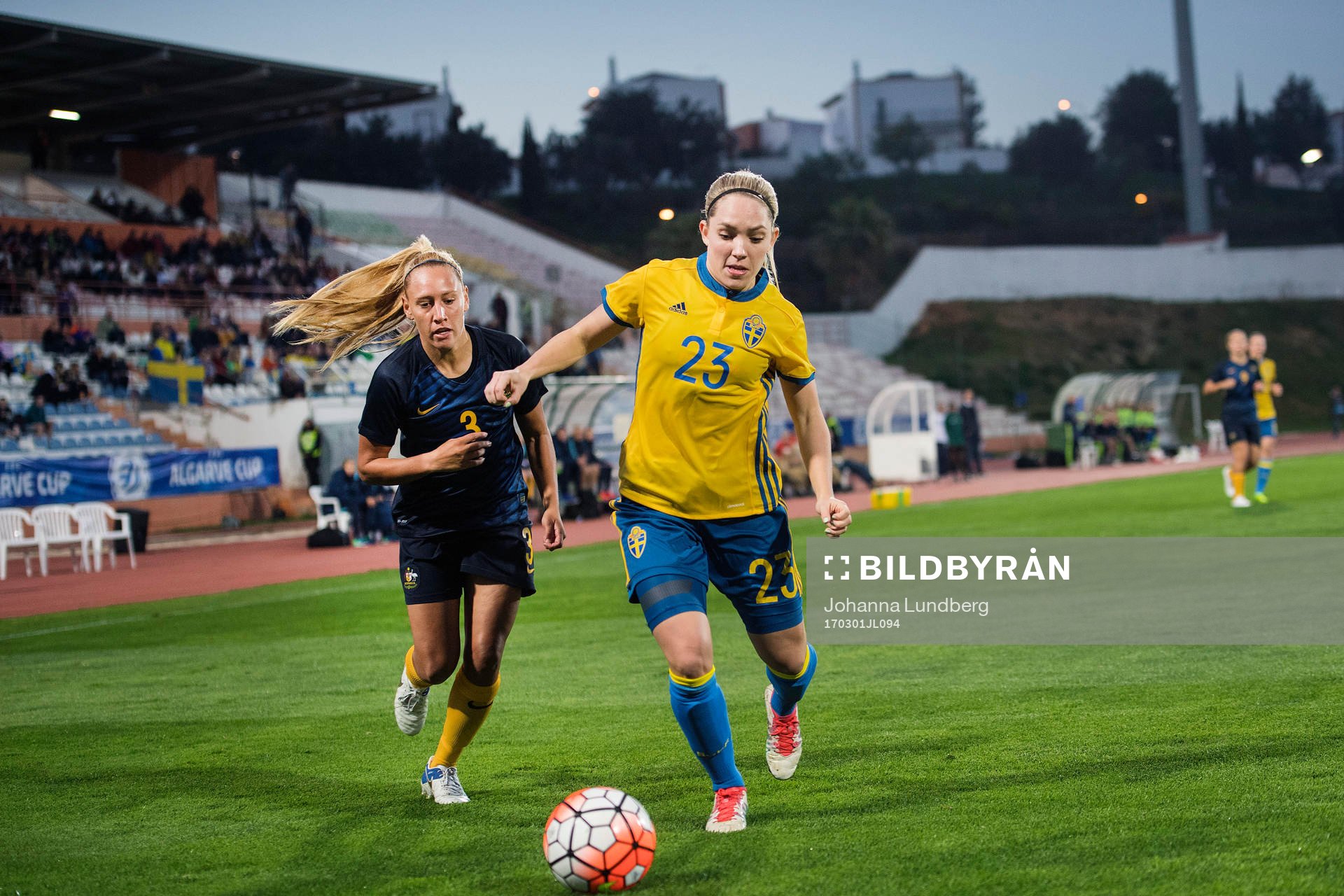 Australiens Gema Simon och Sveriges Elin Rubensson