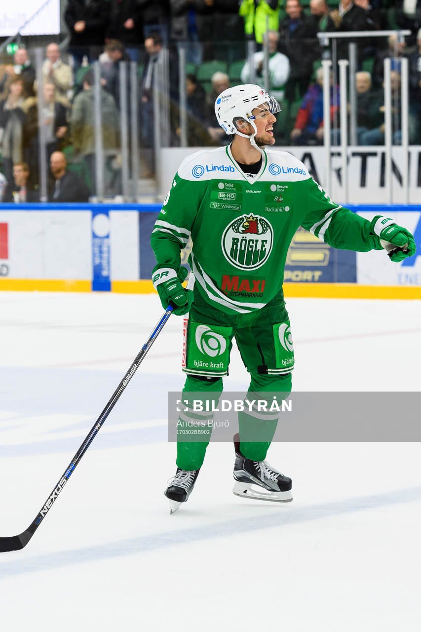 Rögles Alen Bibic jublar