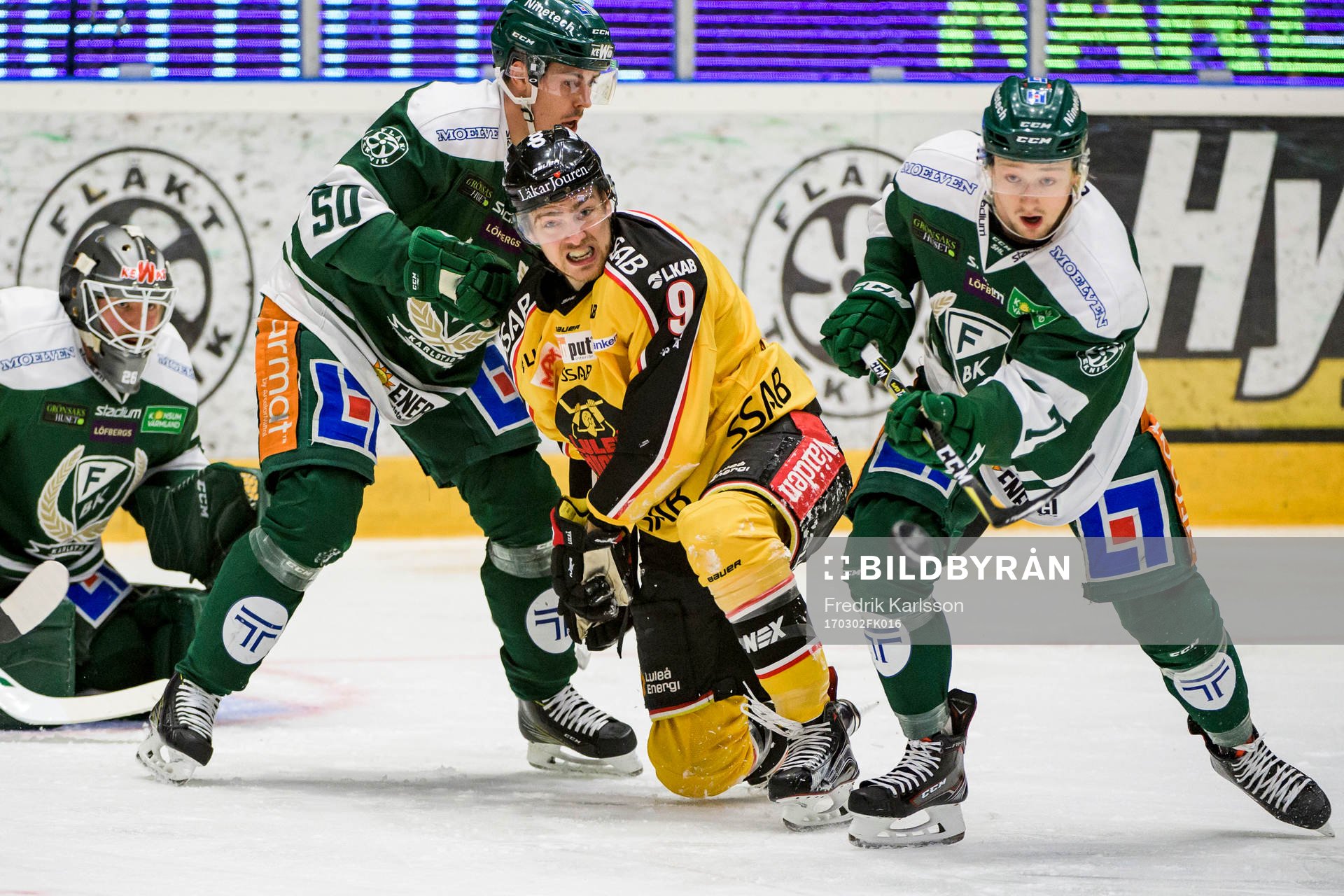 Färjestads målvakt Stefan Steen, Sebastian Erixon och
