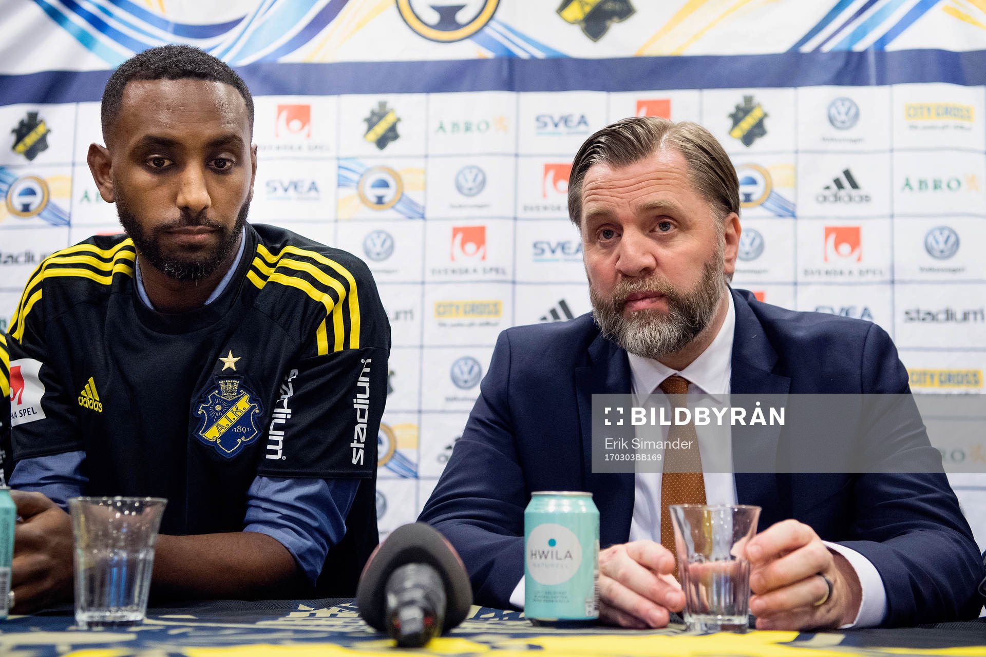 s nya spelare Henok Goitom och AIK:s sportchef Björn