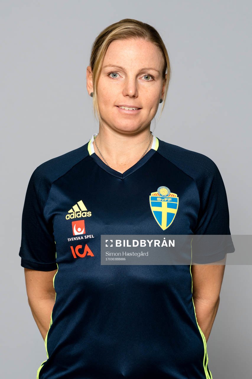 Emma Silvandersson i F16/01-landslaget