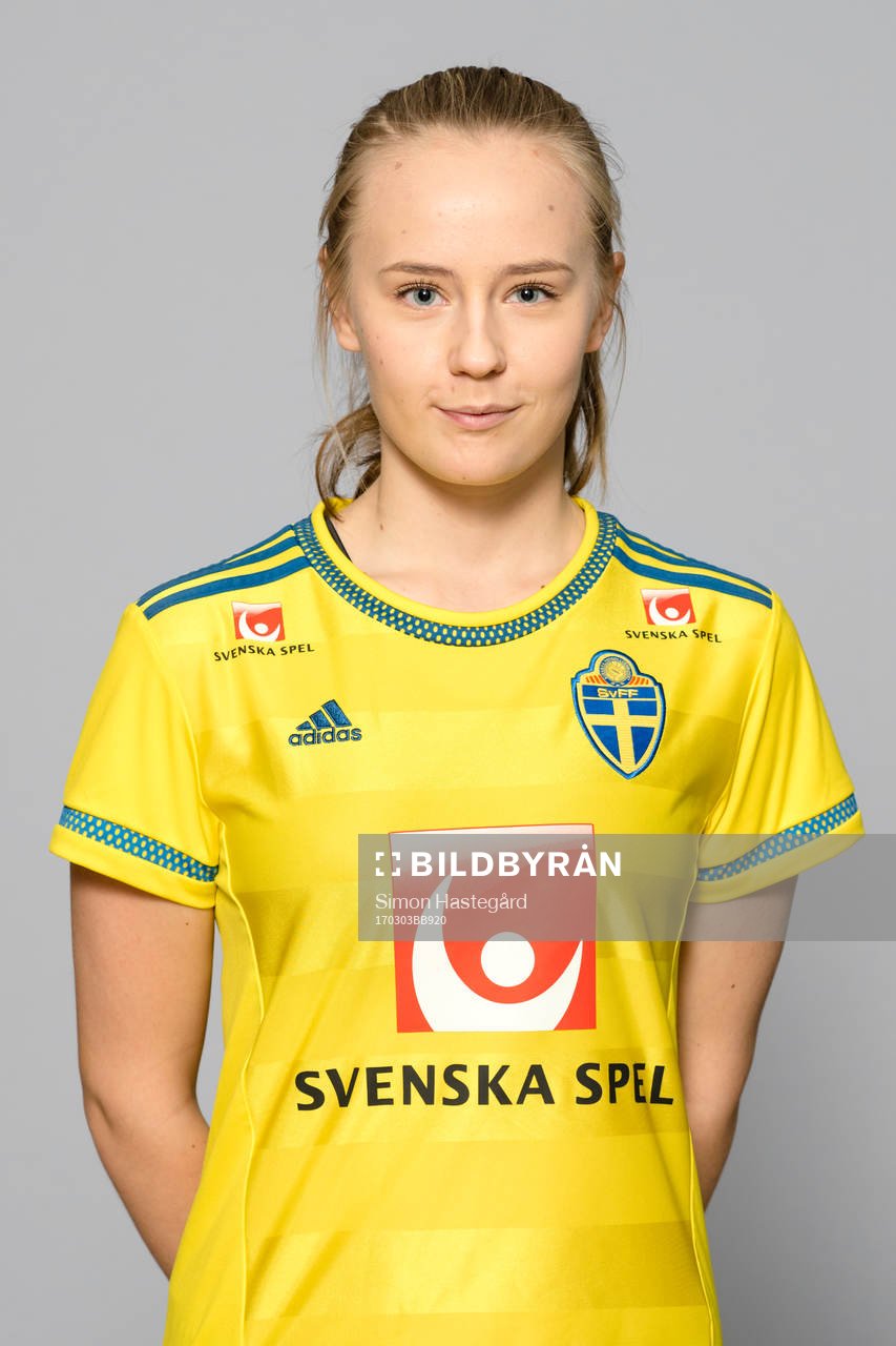 Emma Paulsson i F16/01-landslaget
