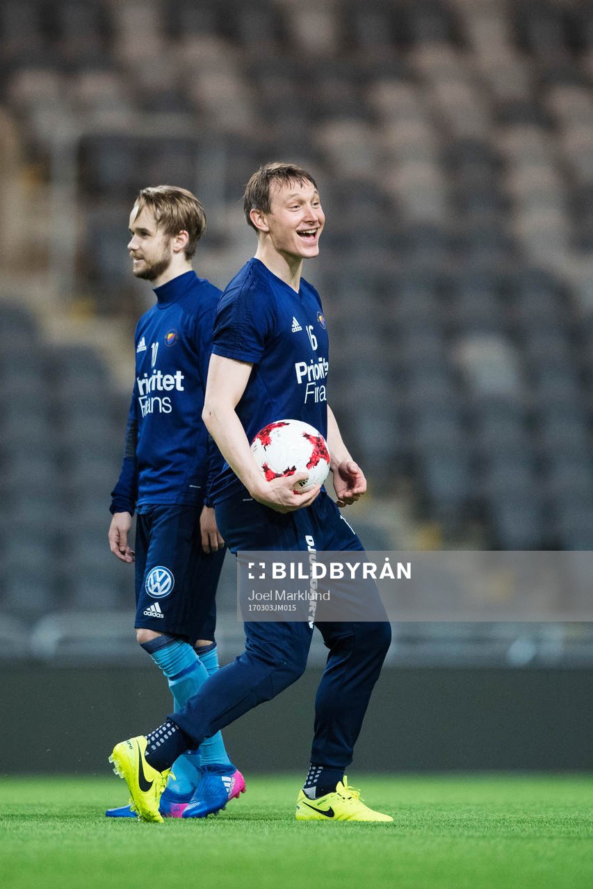 Kim Källström