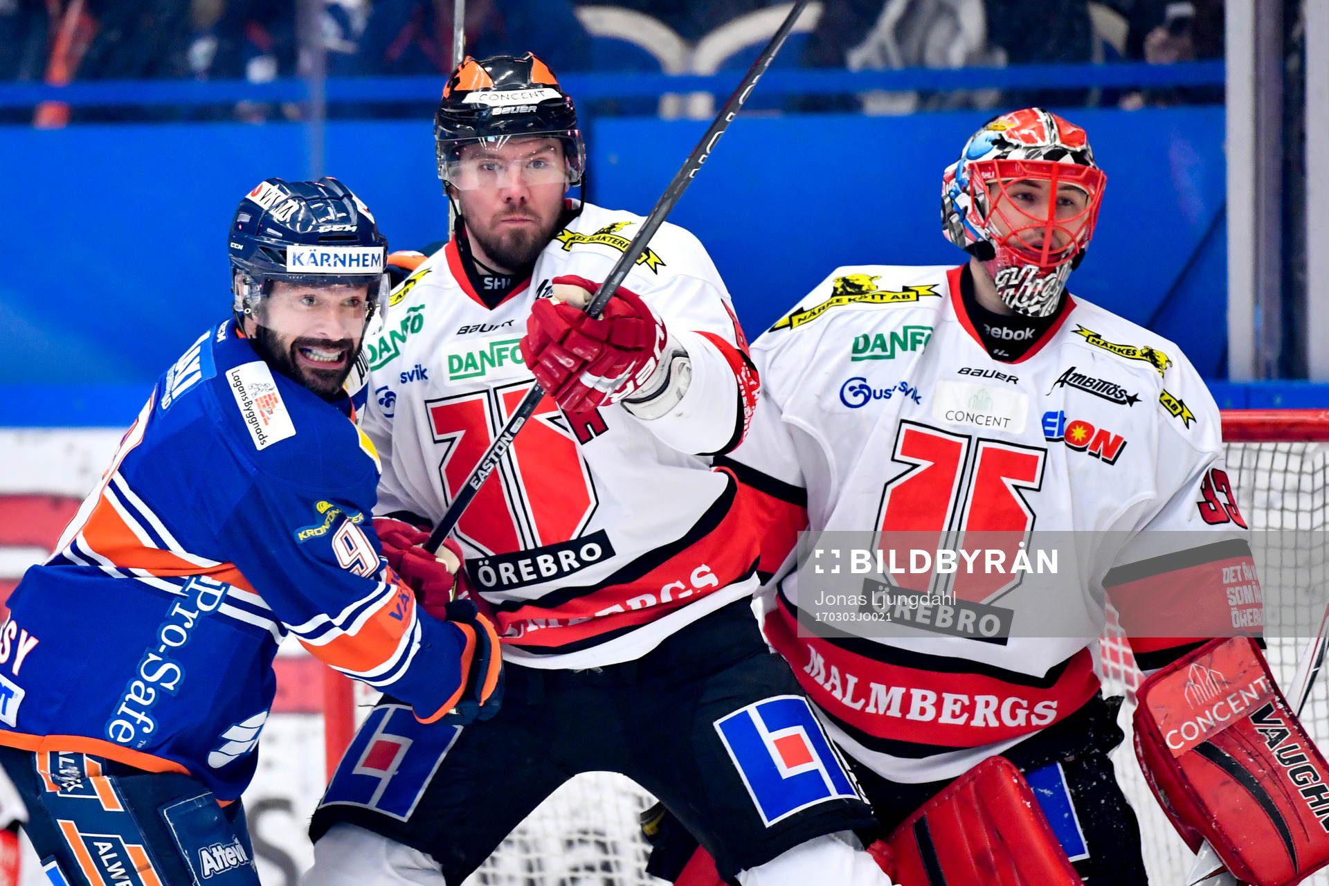 Växjös Josh Hennessy och Örebros Nicklas Grossmann