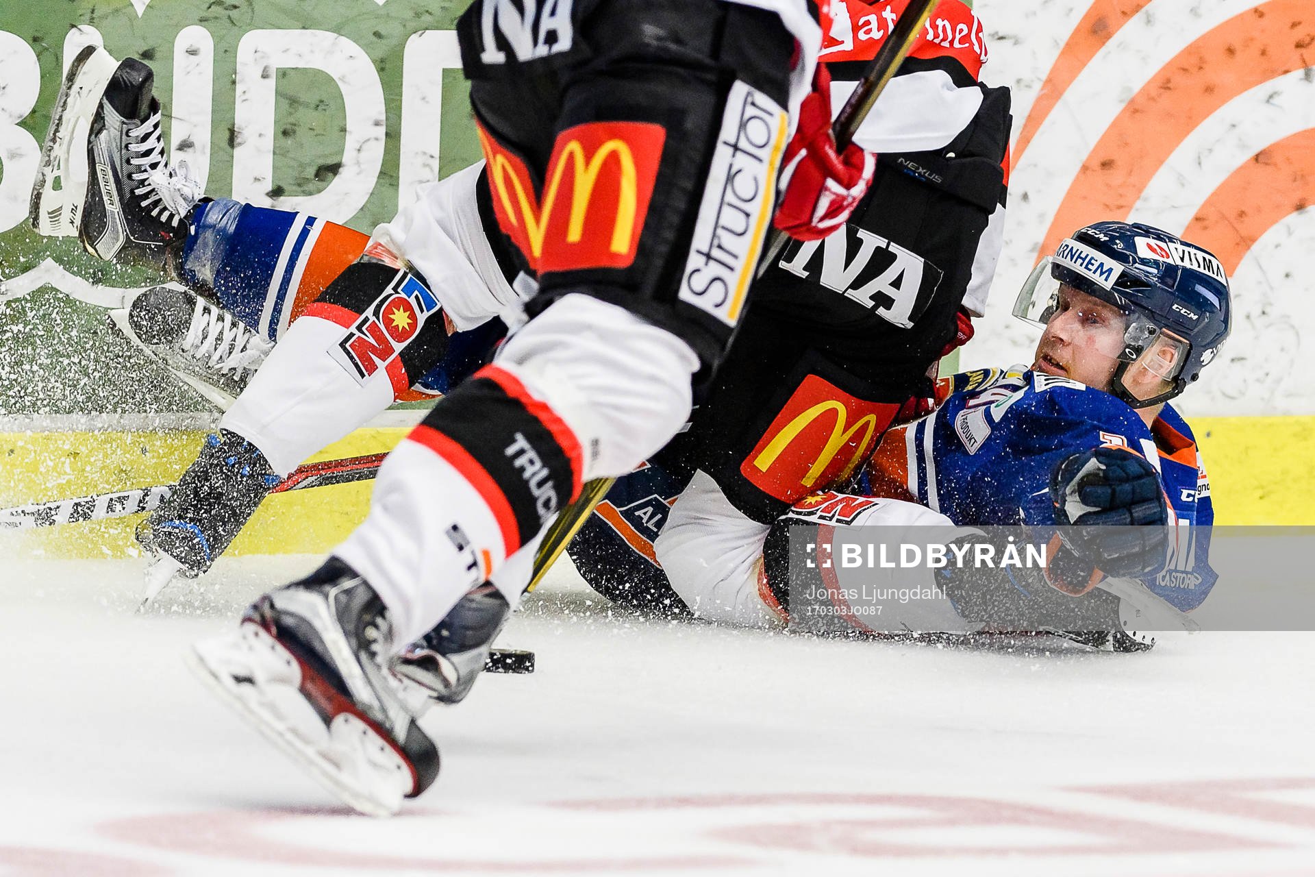 Växjös Tuomas Kiiskinen faller