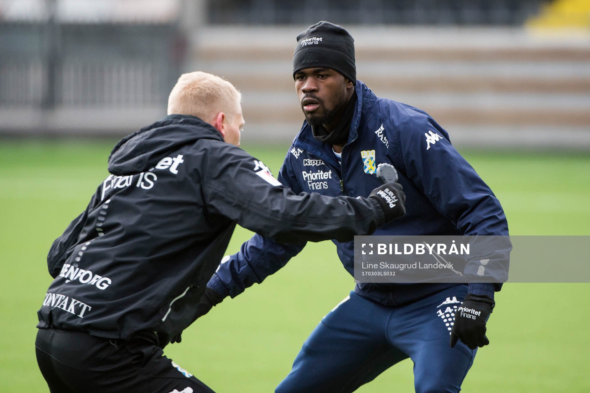 Fystränare Kalle Olsson och Abdul Razak