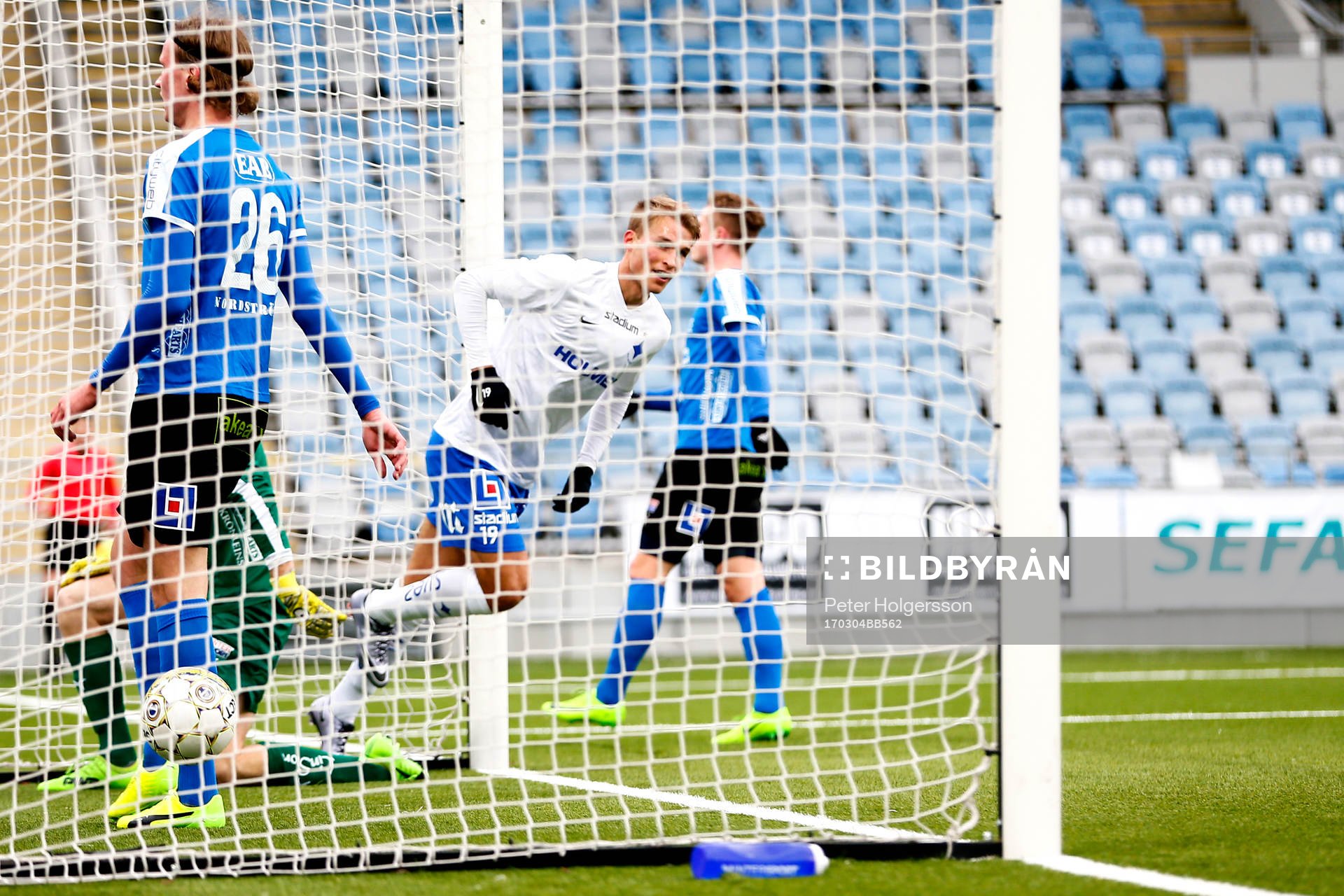 Norrköpings Sebastian Andersson jublar