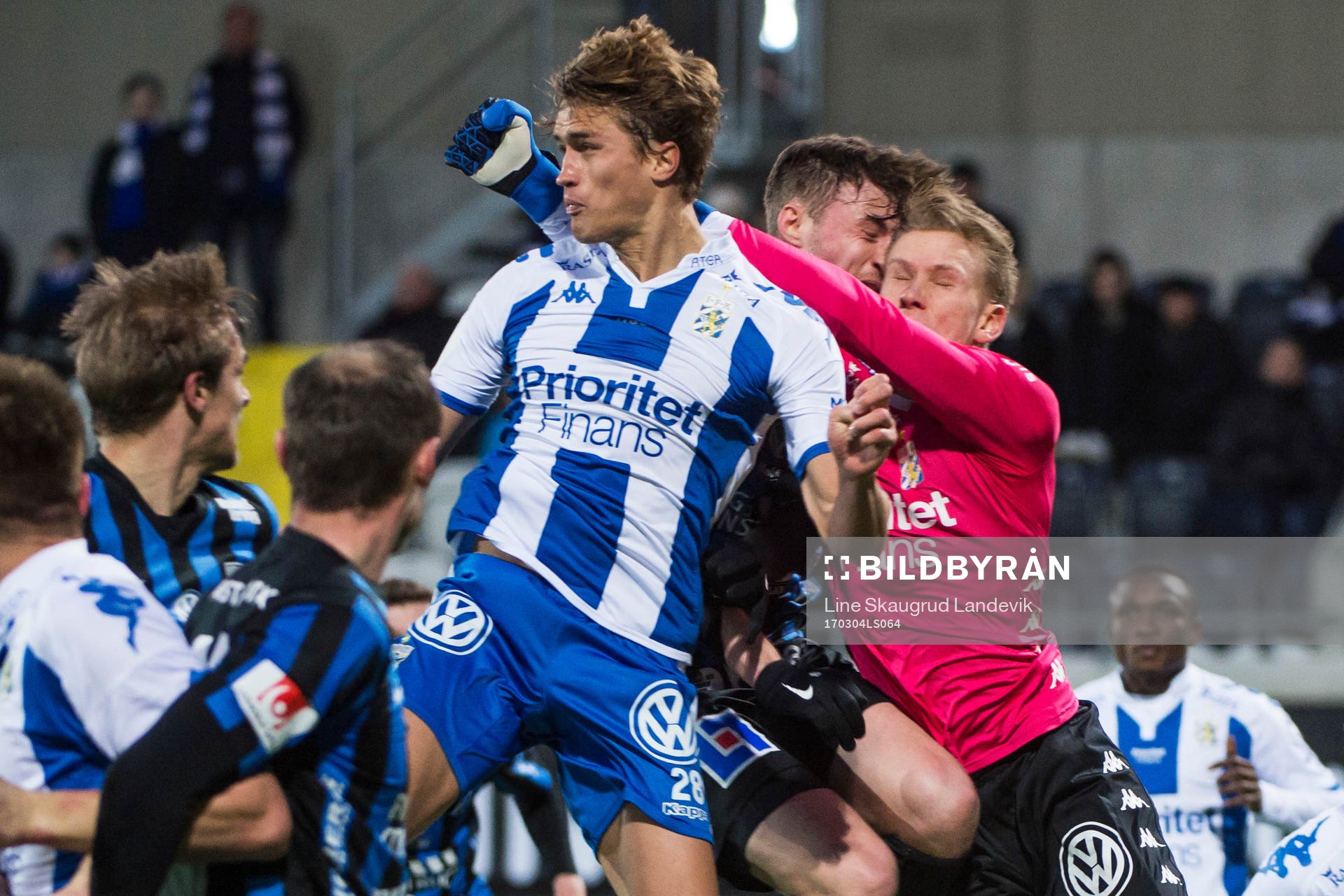 Sirius Daniel Jarl och IFK Göteborgs målvakt Pontus