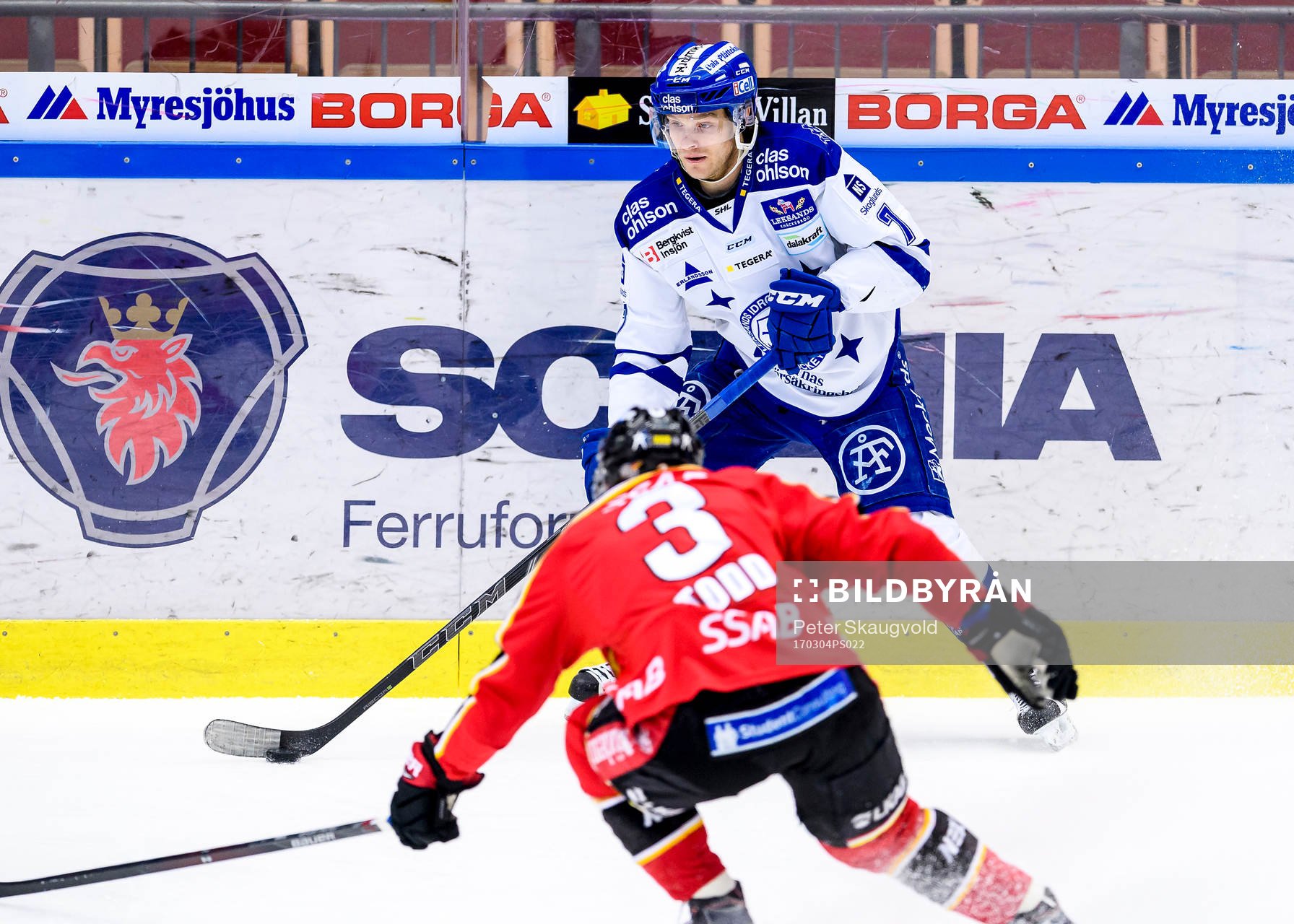 Leksands Johan Olofsson med pucken