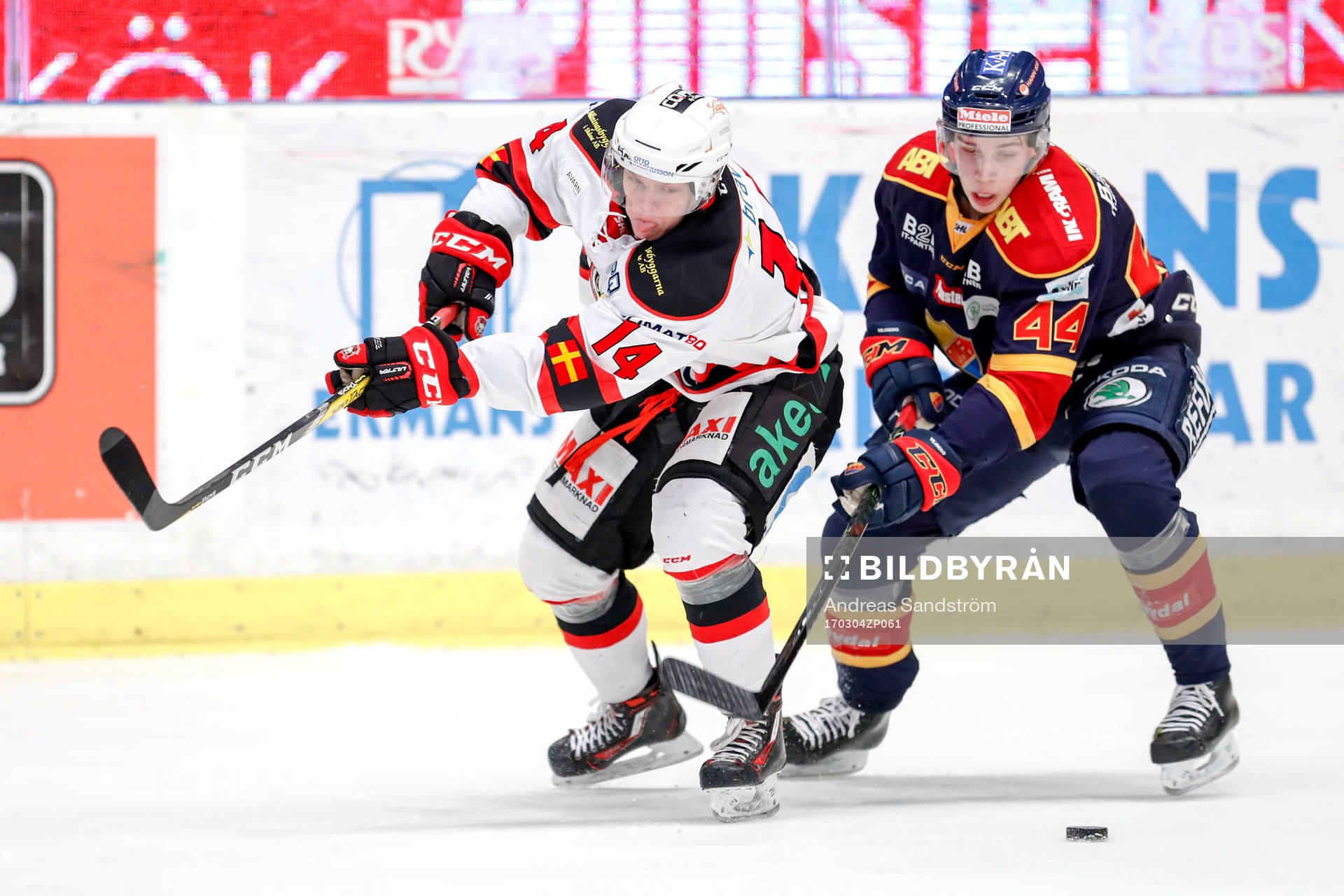 Malmö Redhawks Carl-Johan Lerby och Djurgårdens Lukas