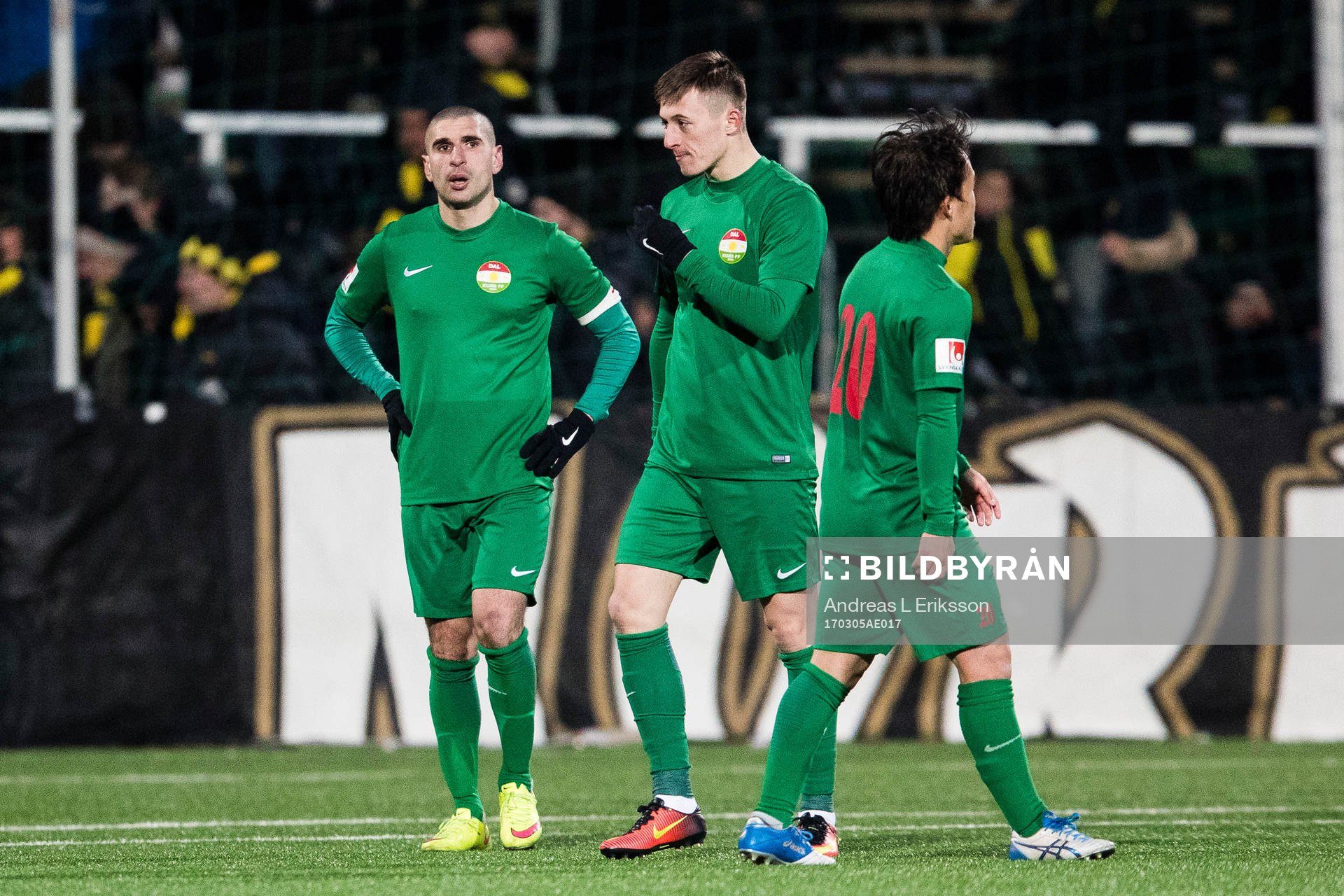 Dalkurds Rawez Lawan och Leonard Pllana deppar