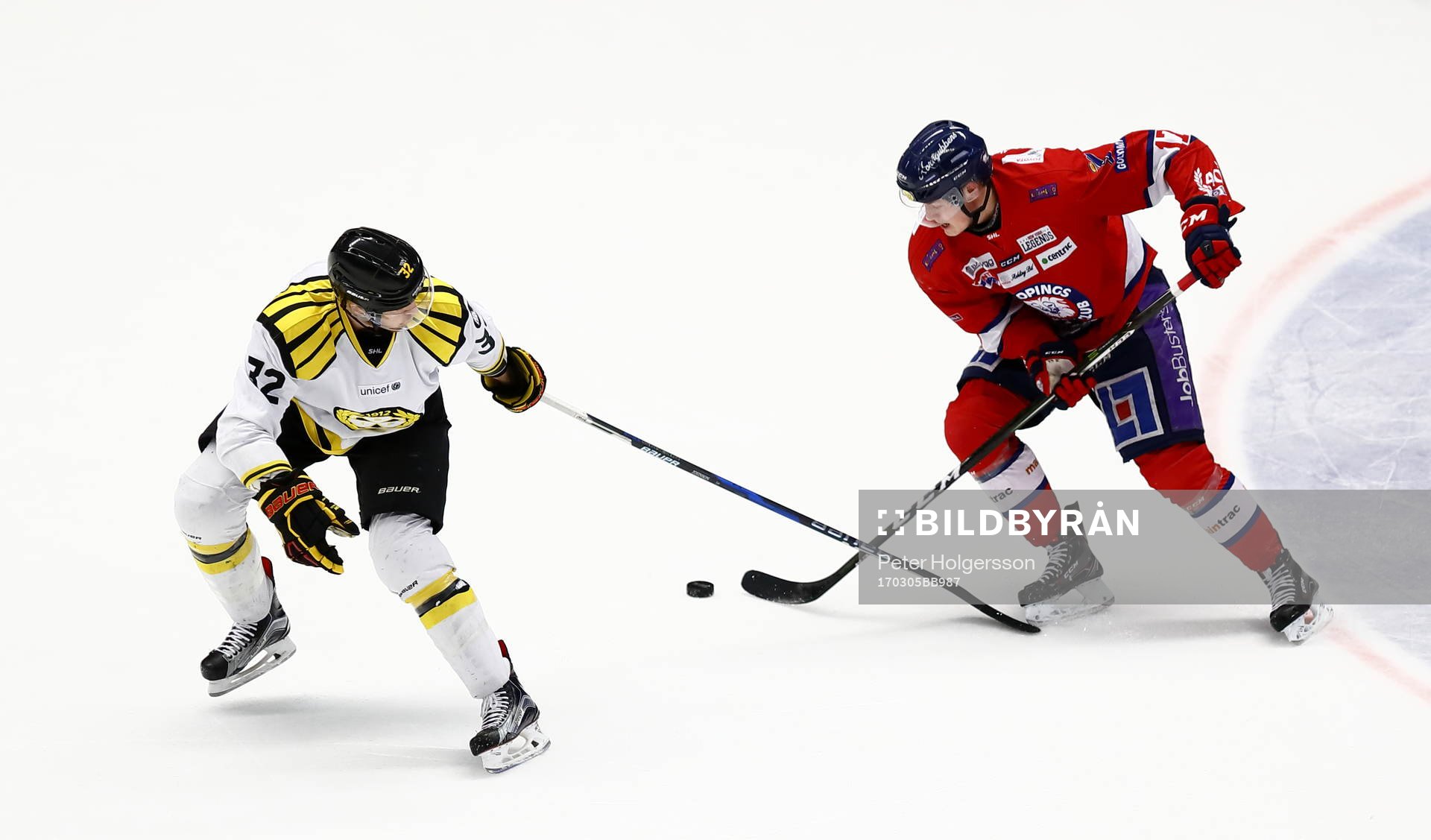 Brynäs Nick Johnson och Linköpings Henrik Törnqvist