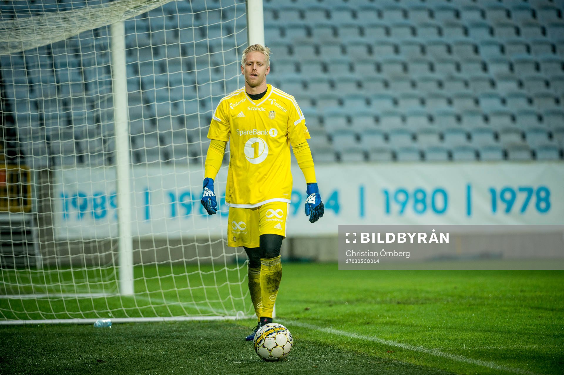 Rosenborgs målvakt Arild Østbø deppar