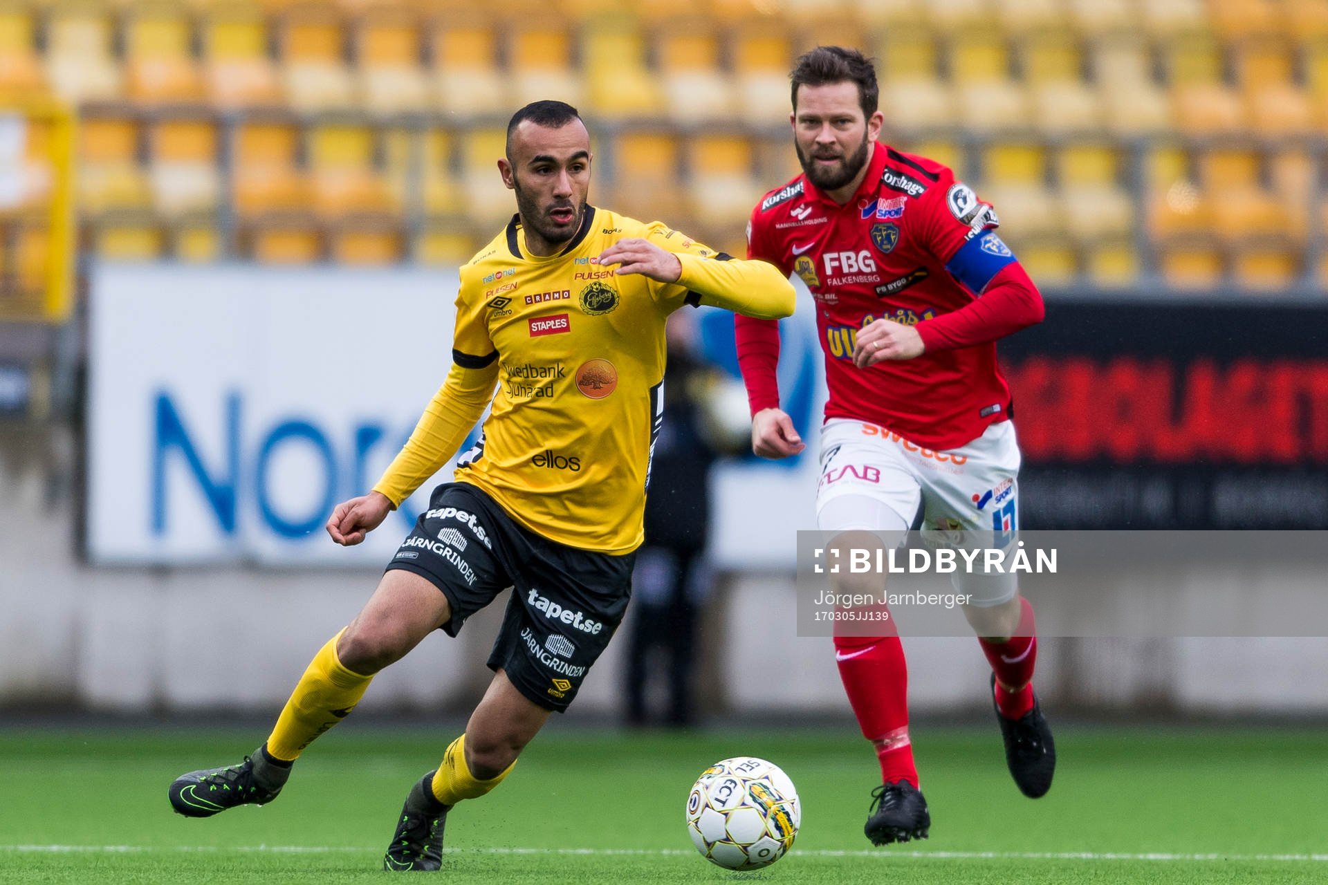 Elfsborgs Issam Jebali och Falkenbergs David Svensson