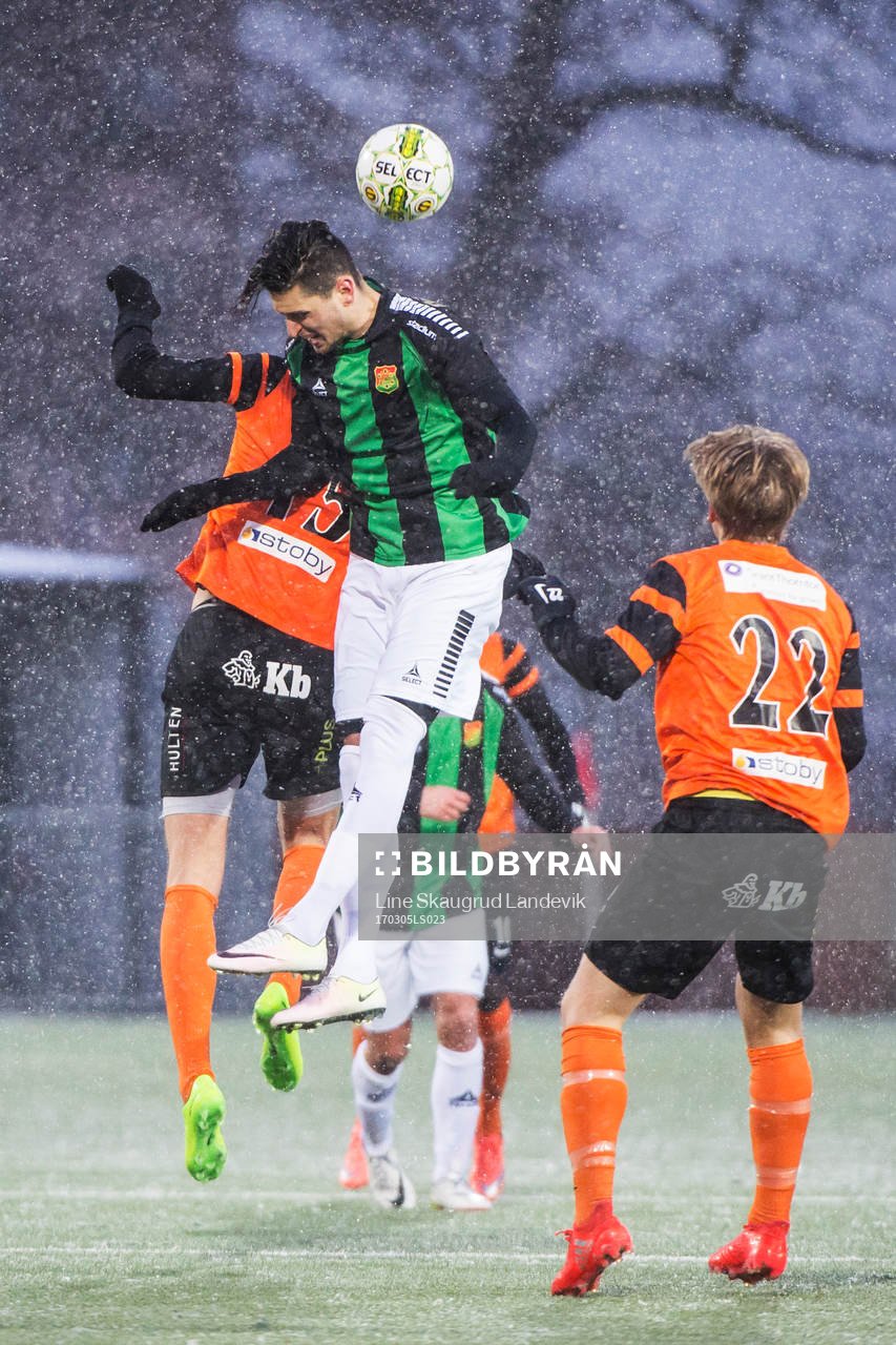 Kristianstads Albert Ejupi och GAIS Luka Mijaljevic