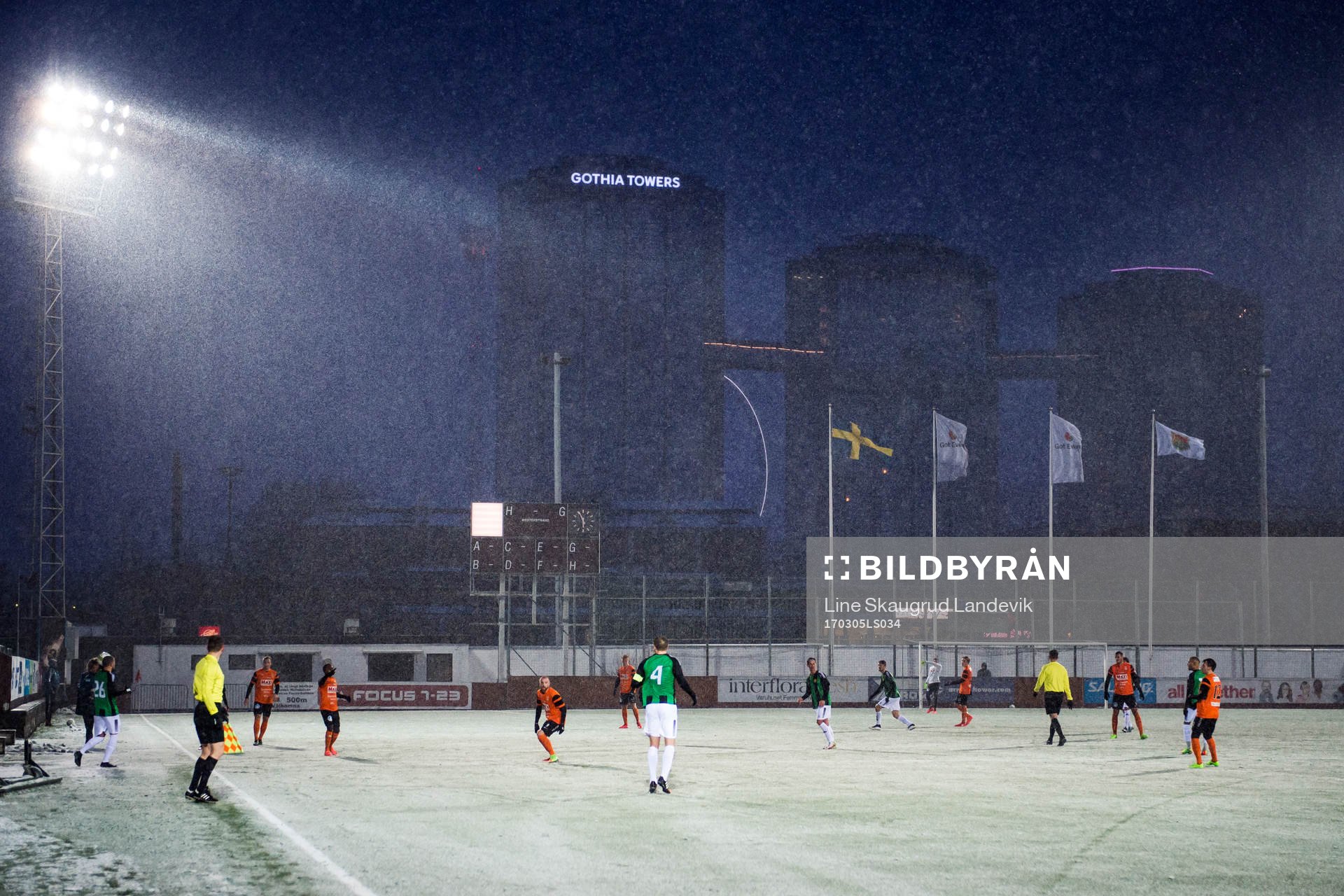 Ett snöigt Valhalla IP under fotbollsmatchen i Svenska Cupen mellan GAIS och Kristianstad FC den 5 mars 2017 i Göteborg.