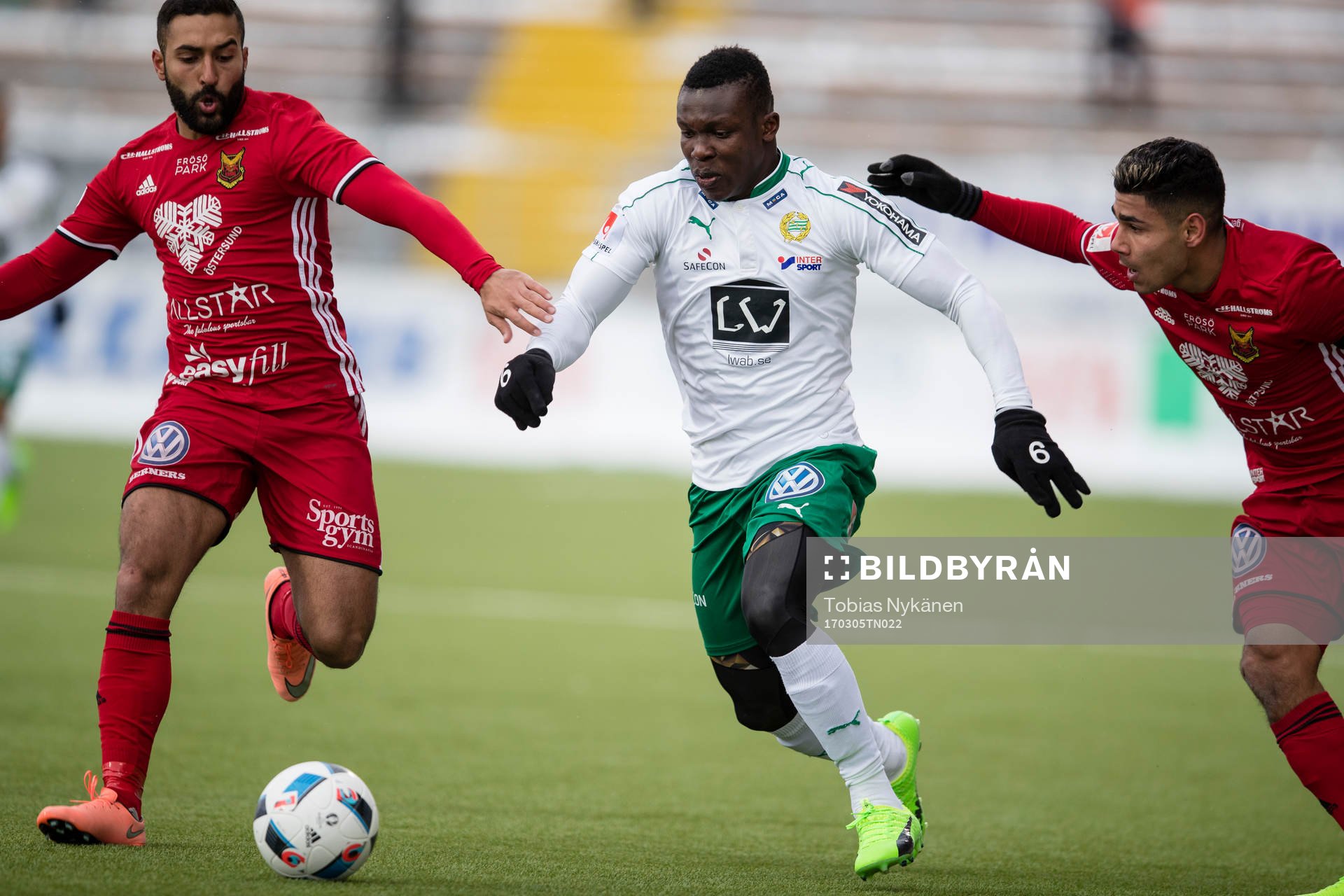 Hammarbys Joseph Aidoo mot Östersunds Saman Ghoddos och