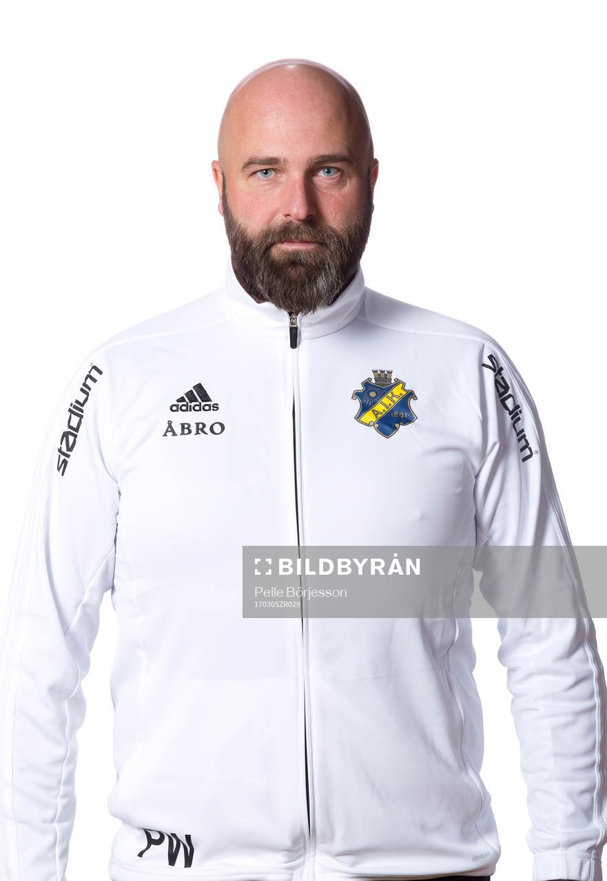 s Assisterande tränare Peter Wennberg