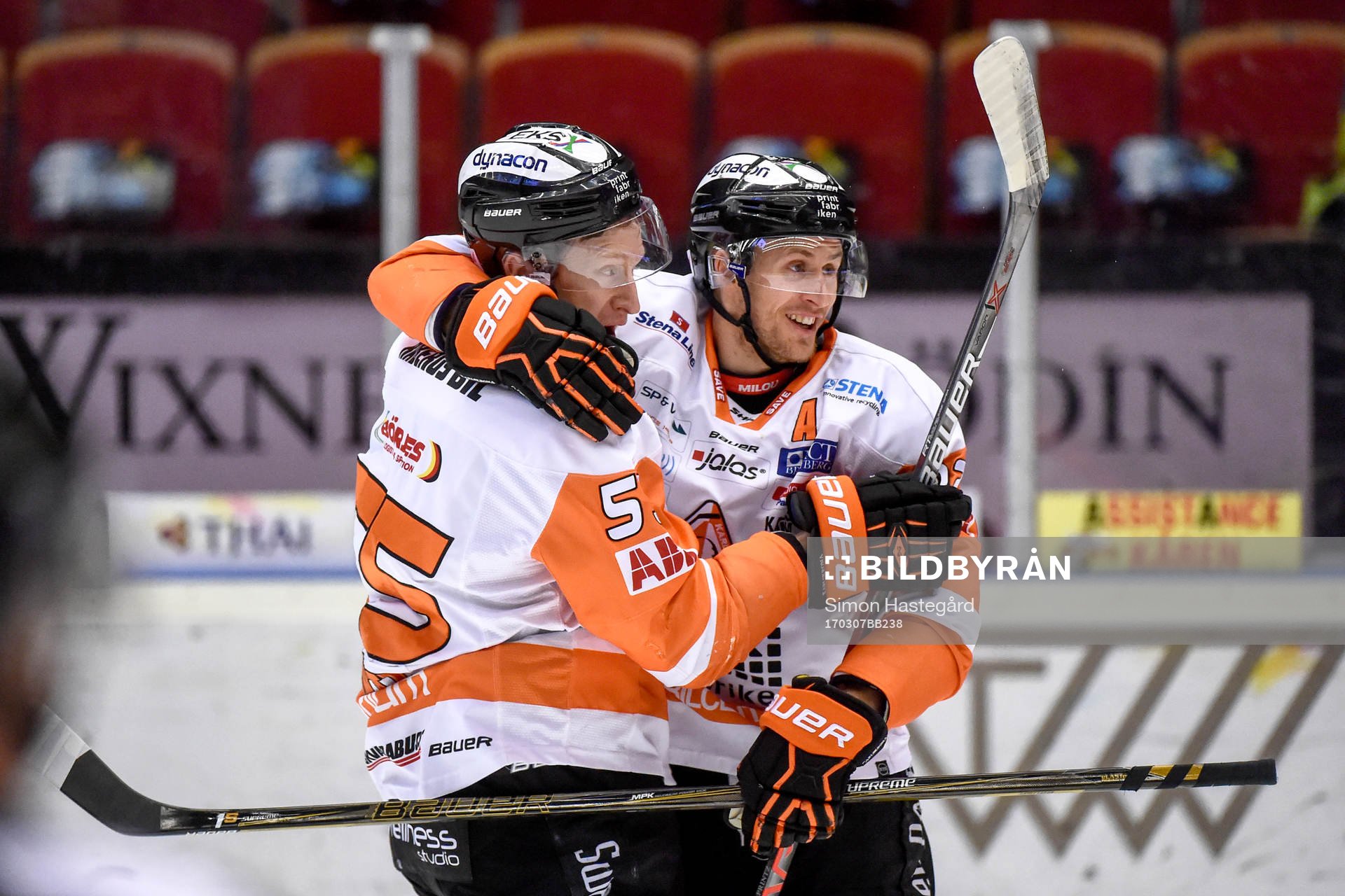Karlskronas David Printz och Alexander Bergström jublar