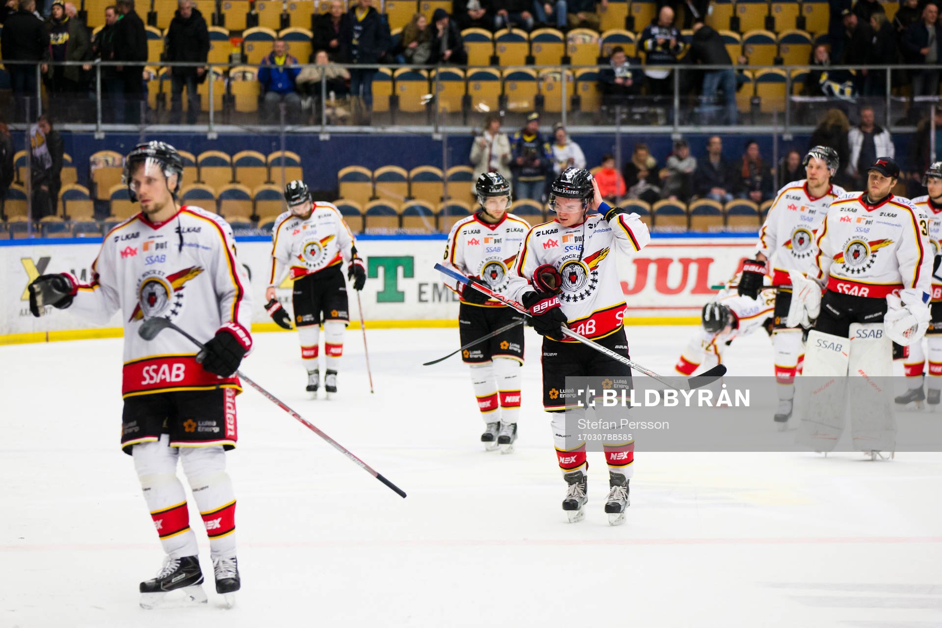 Luleås spelare deppar när de lämnar isen