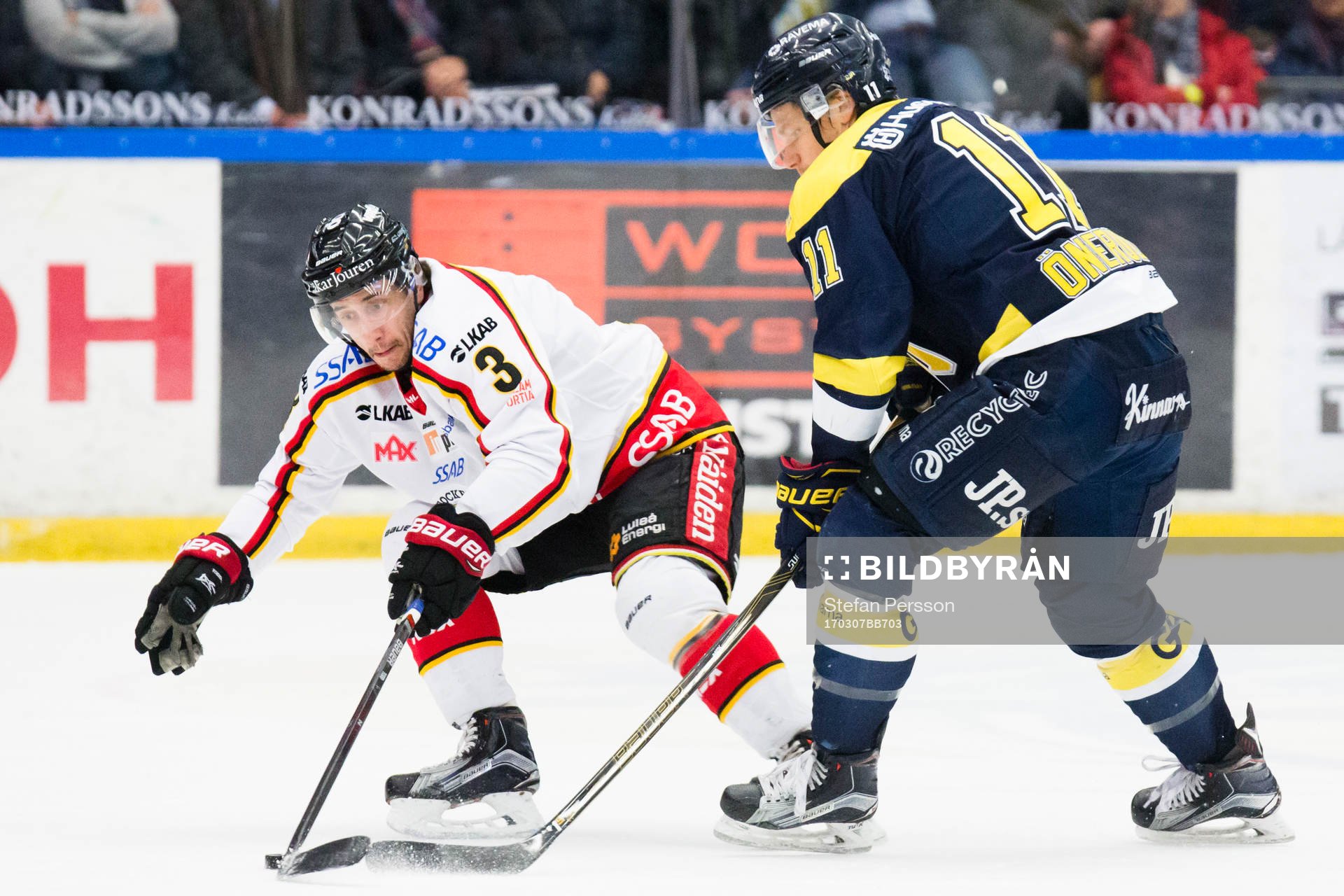 s Simon Önerud