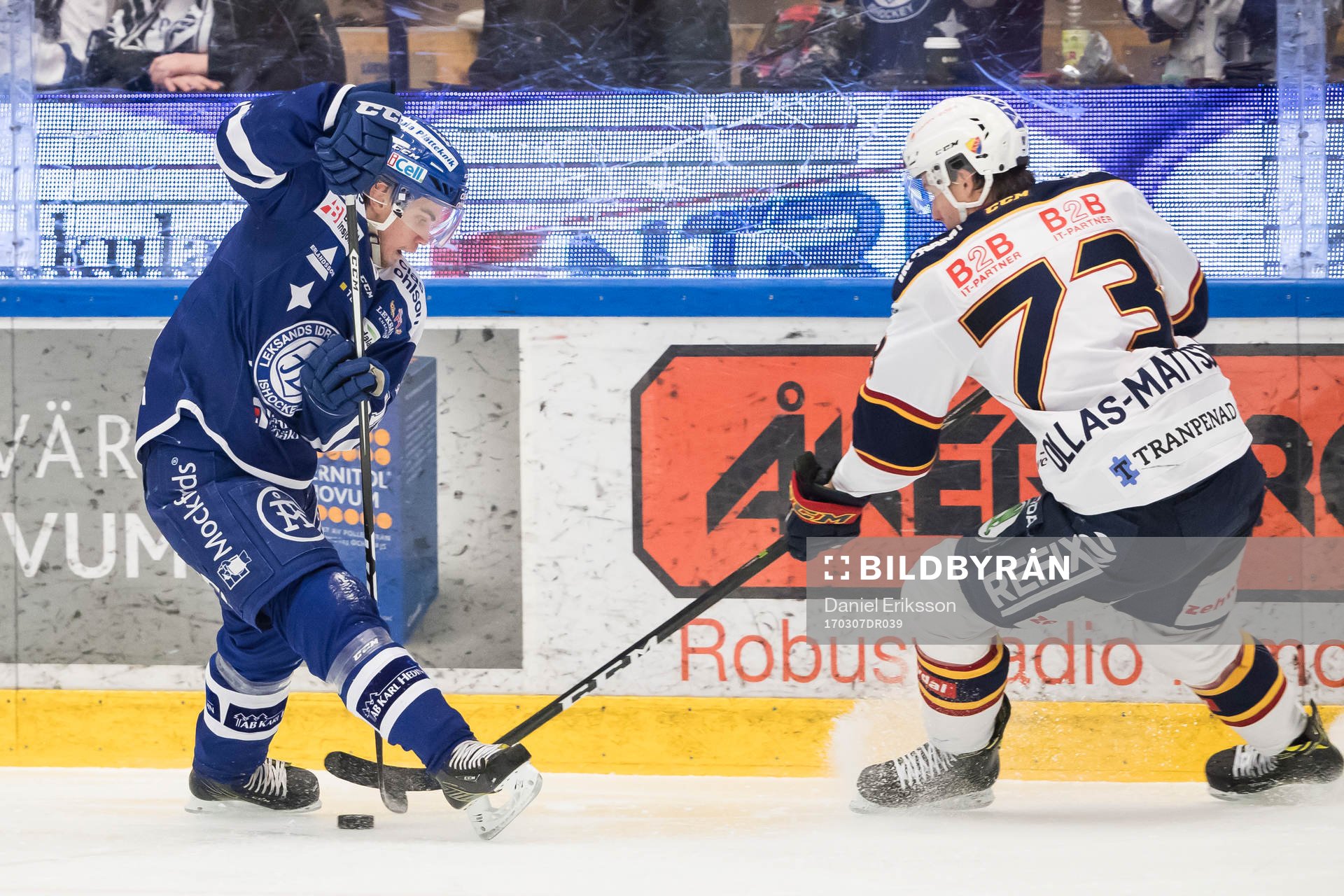Leksands Oskar Lang och Djurgårdens Adam Ollas Mattsson i