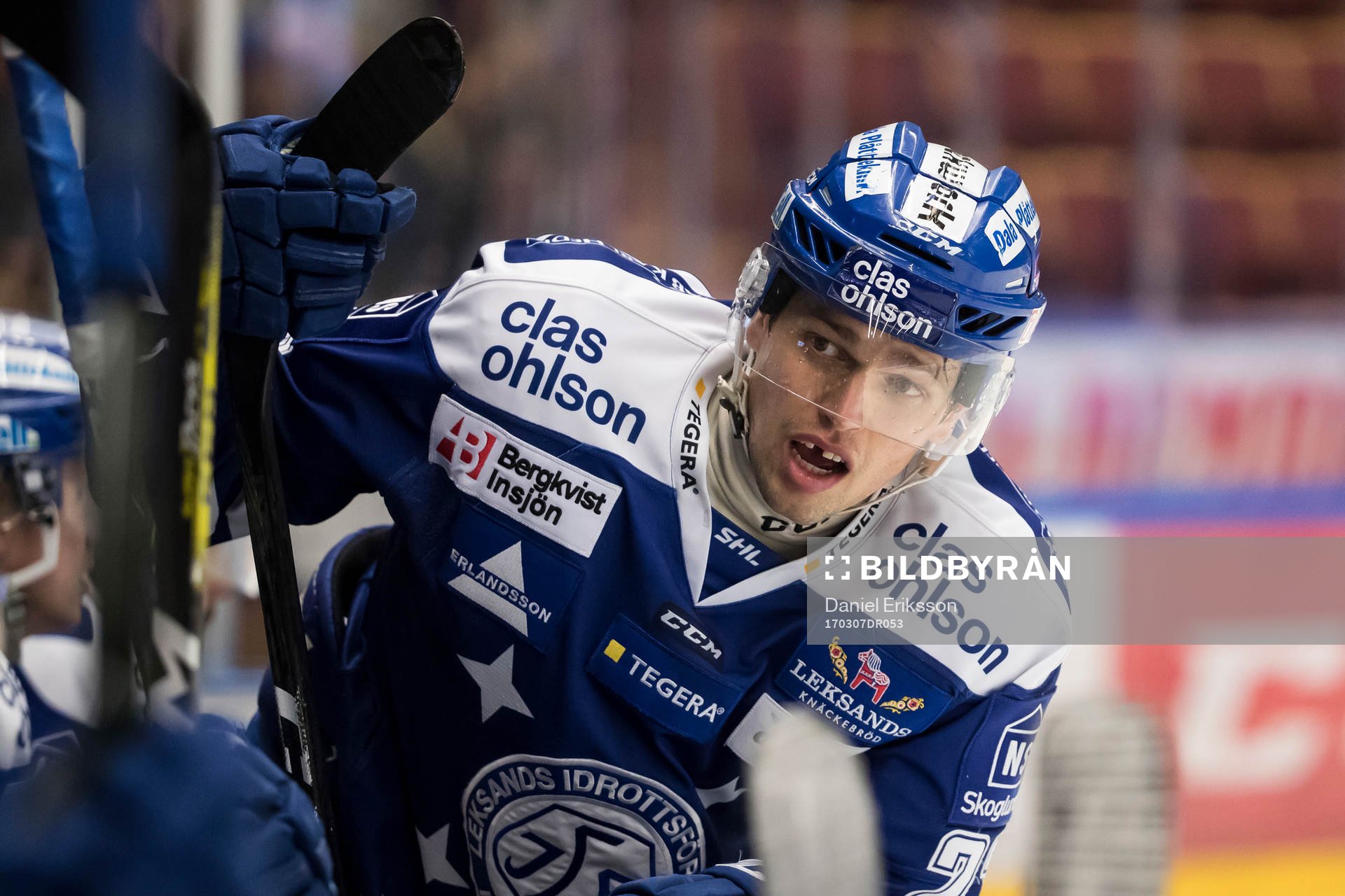 Leksands Eric Castonguay i ishockeymatchen i SHL mellan