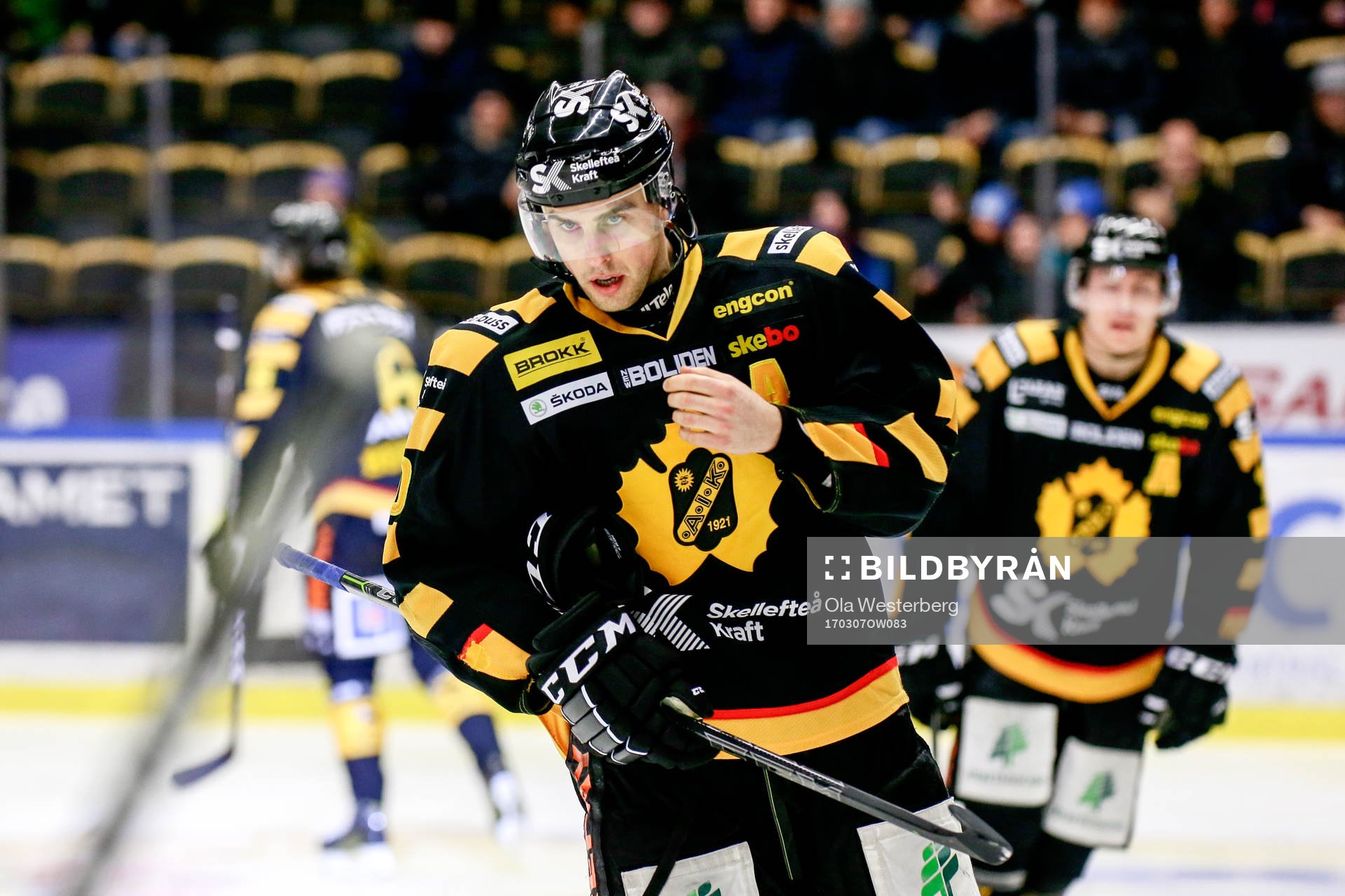 Skellefteås Joakim Lindström jublar