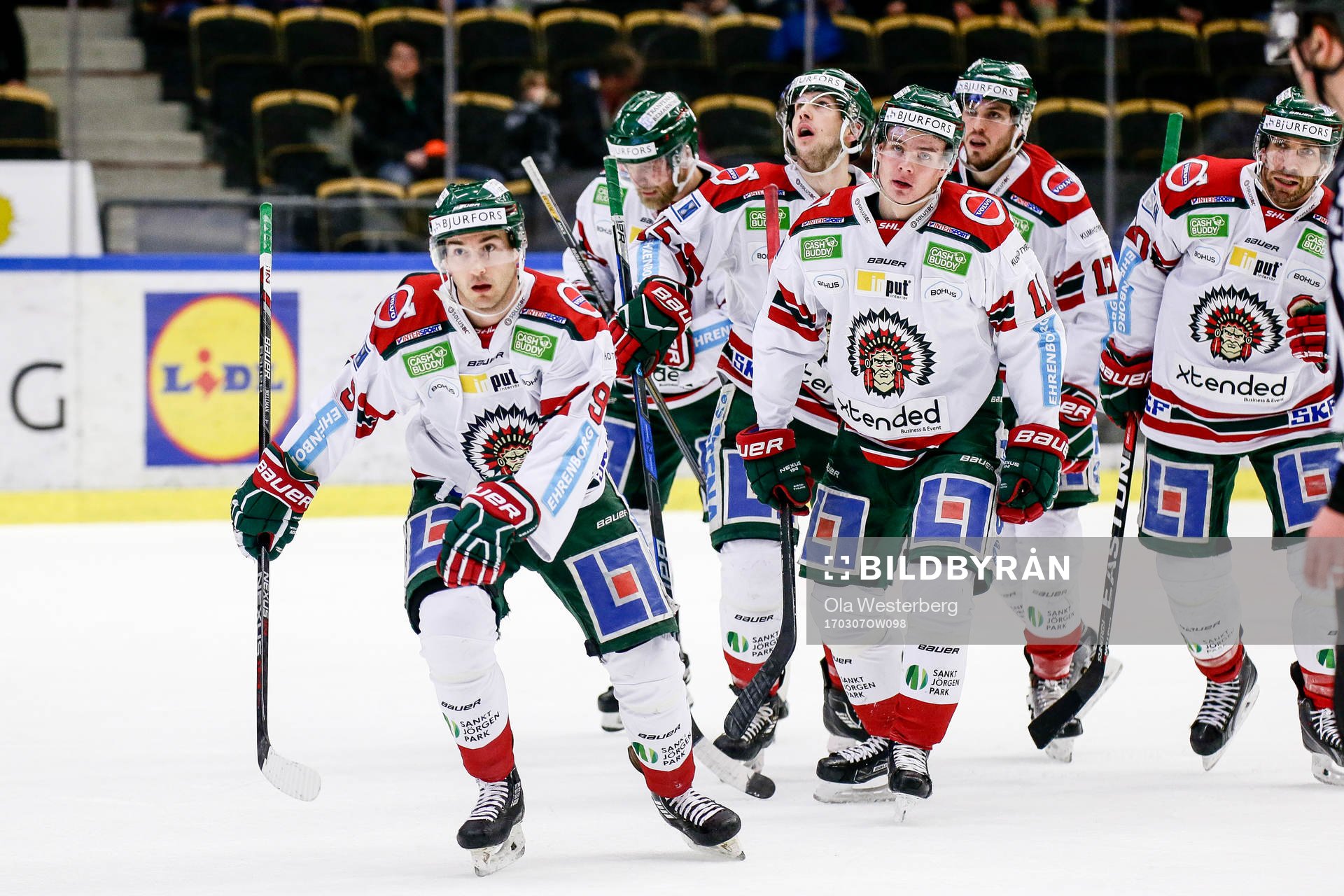 Frölundas Casey Wellman jublar