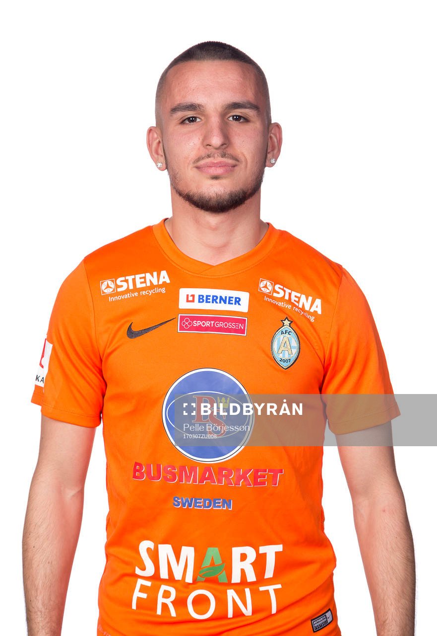 AFC Eskilstunas Rinor Nushi poserar för ett porträtt den 7 mars 2017 i Eskilstuna.
