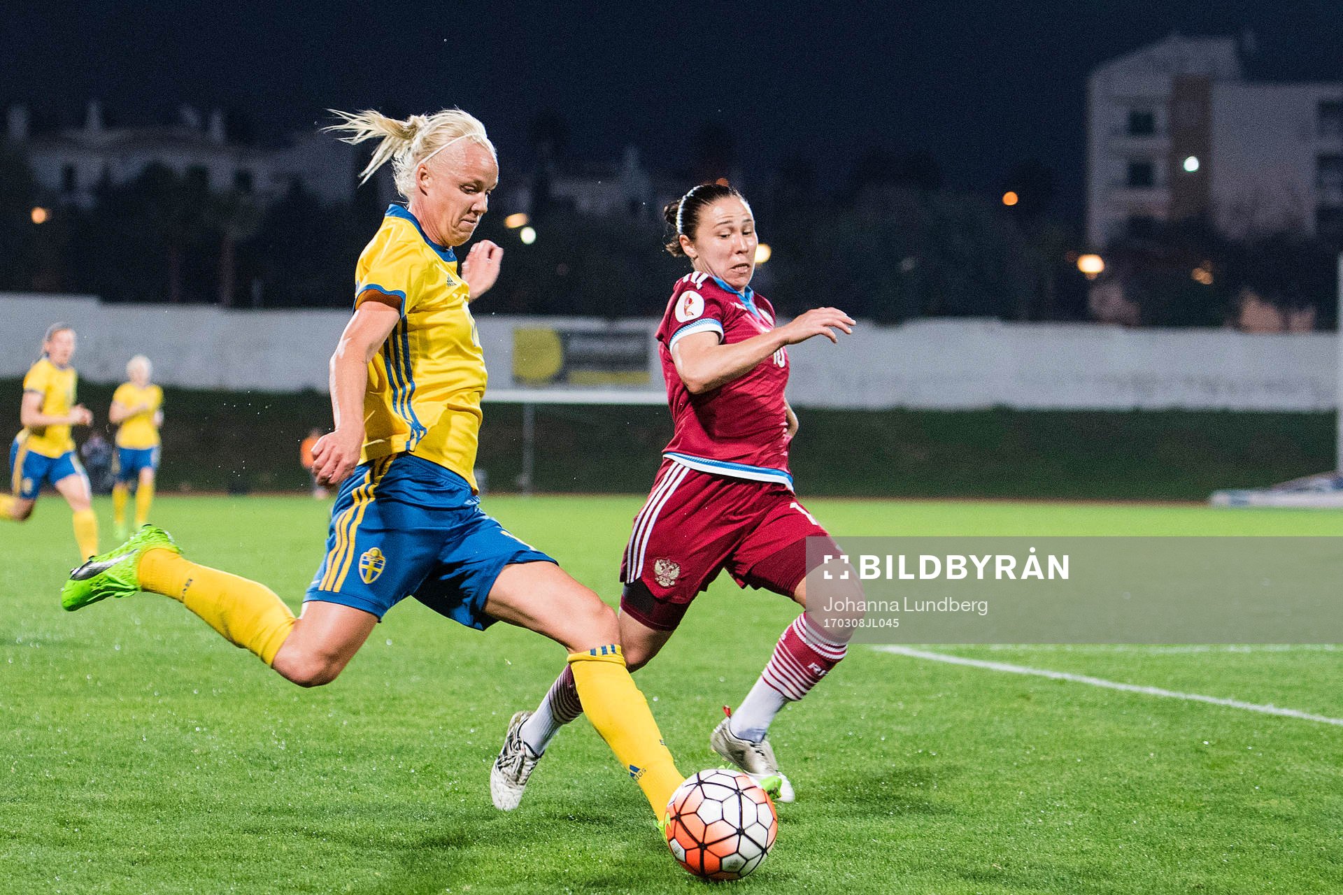 Sveriges Caroline Seger mot Rysslands Elvira Ziiastinova