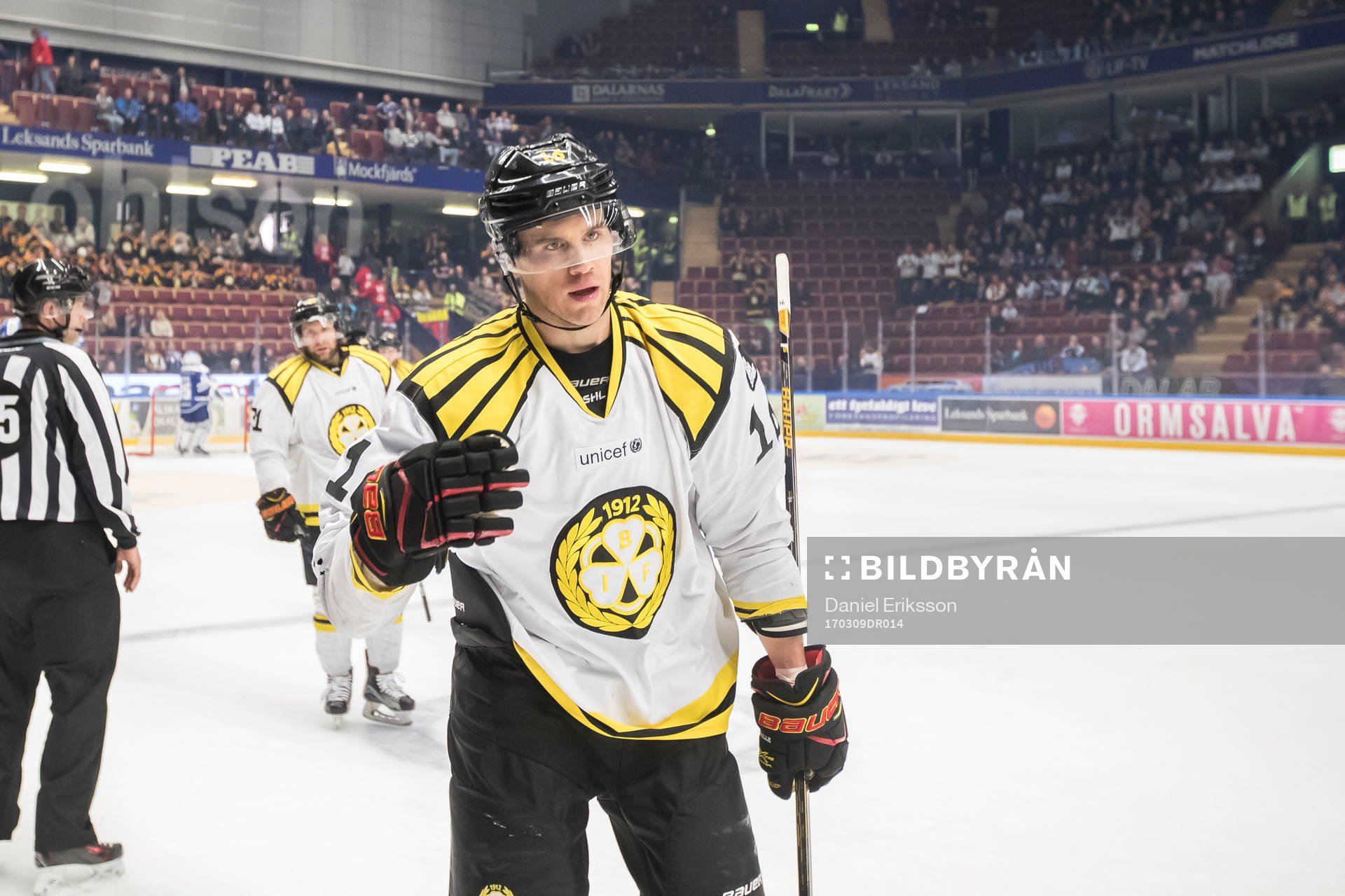 Brynäs Daniel Paille jublar