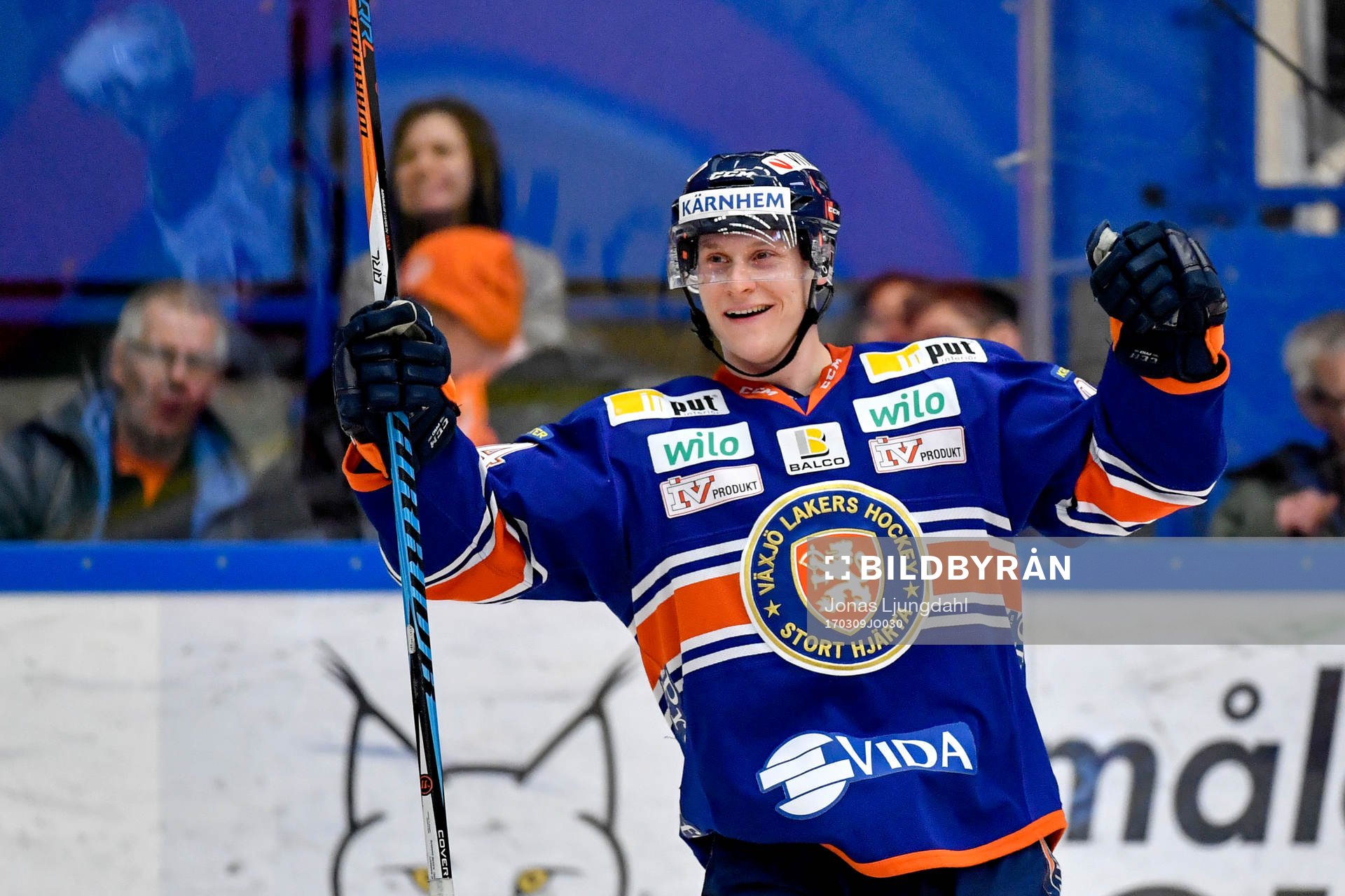 Växjös Olli Palola jublar