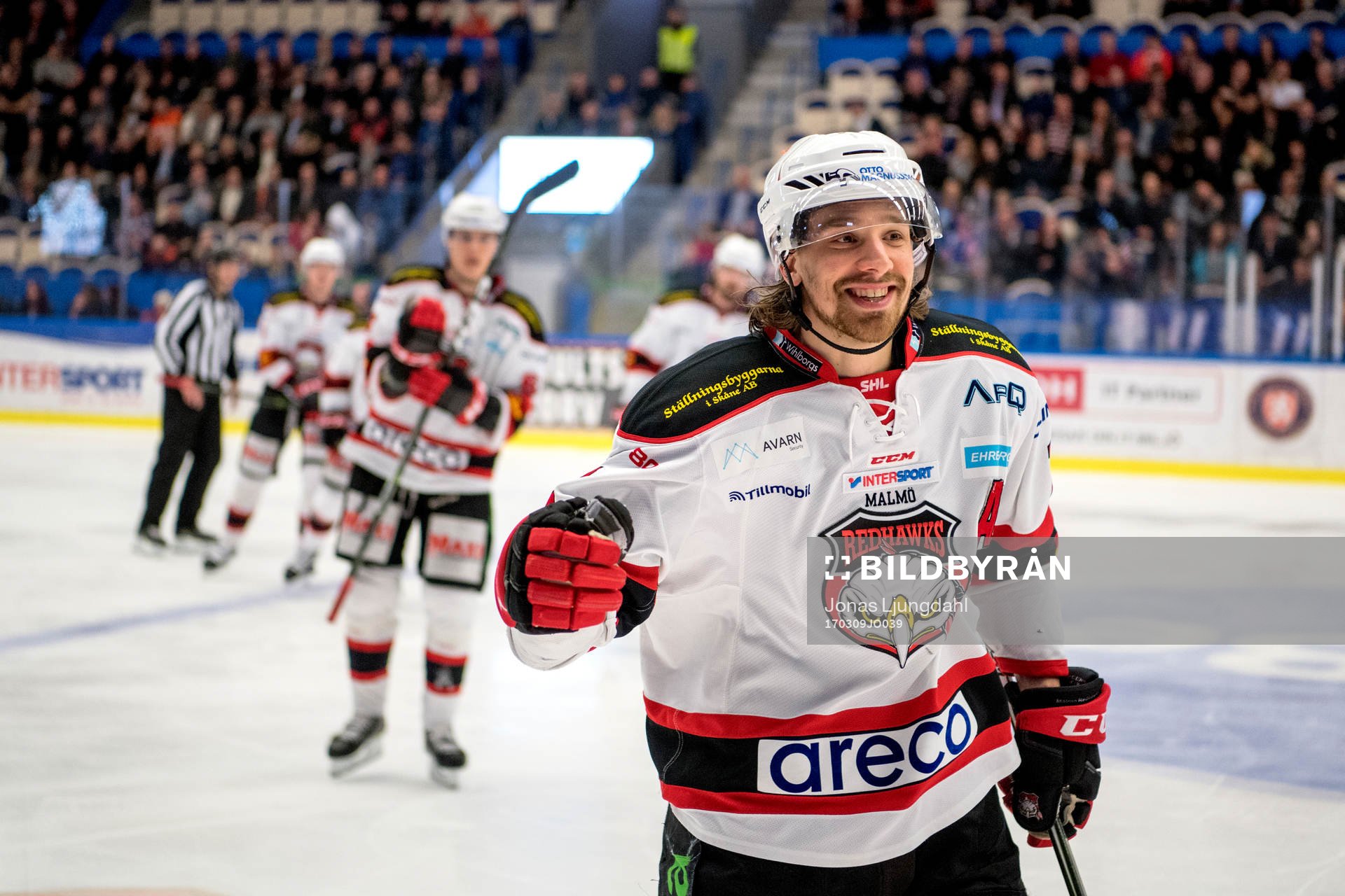 Malmö Redhawks Andreas Thuresson jublar