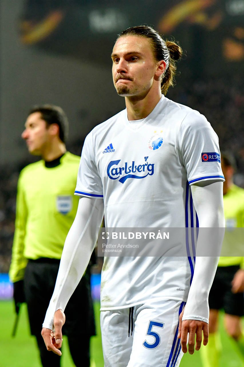 FC Köpenhamns Erik Johansson deppar