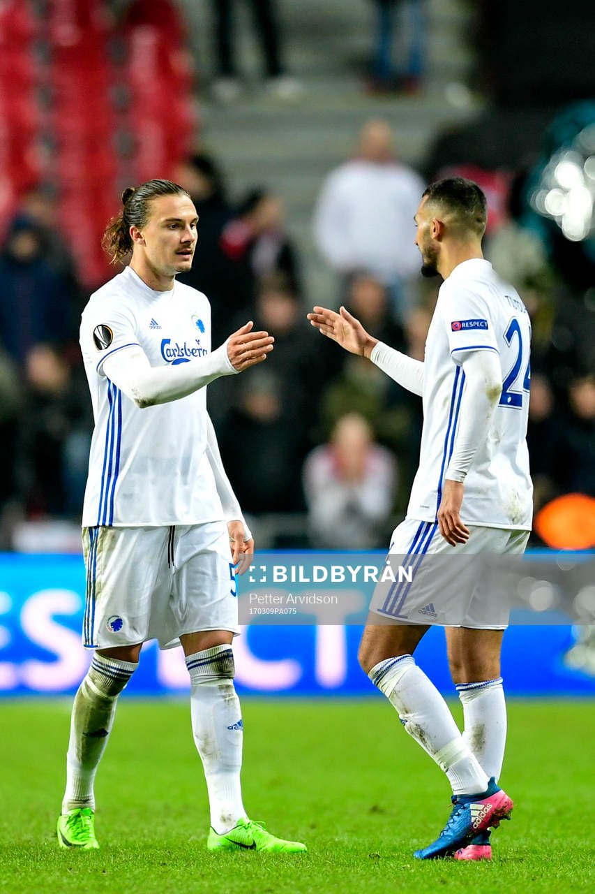 FC Köpenhamns Erik Johansson och Youssef Toutouh