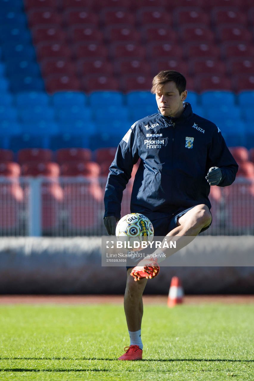 Mads Winther Albaek tränar med IFK Göteborg