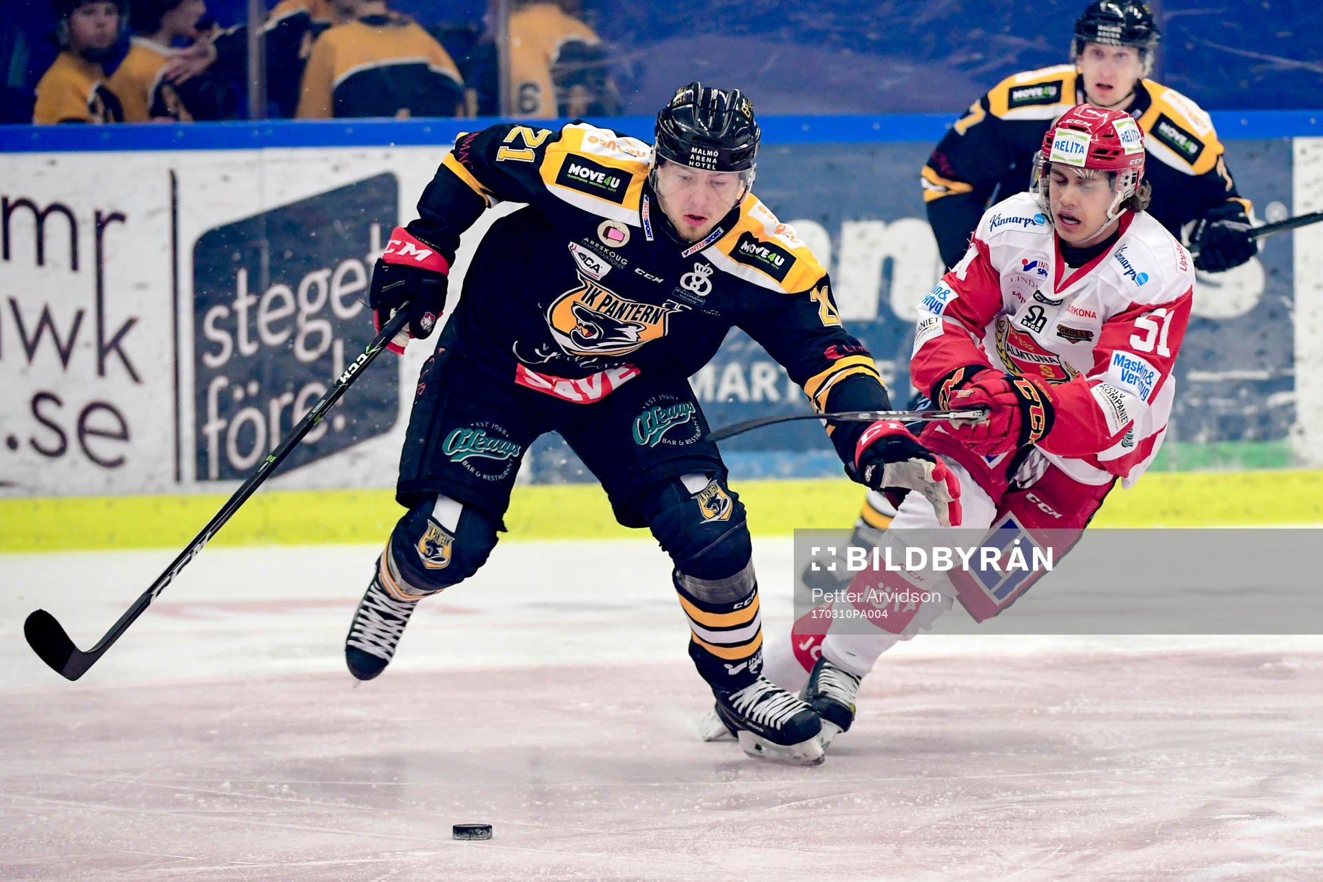 Panterns Johan Ivarsson och Almtunas Erik Santesson