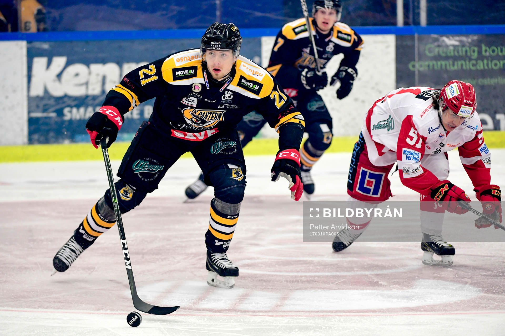 Panterns Johan Ivarsson och Almtunas Erik Santesson